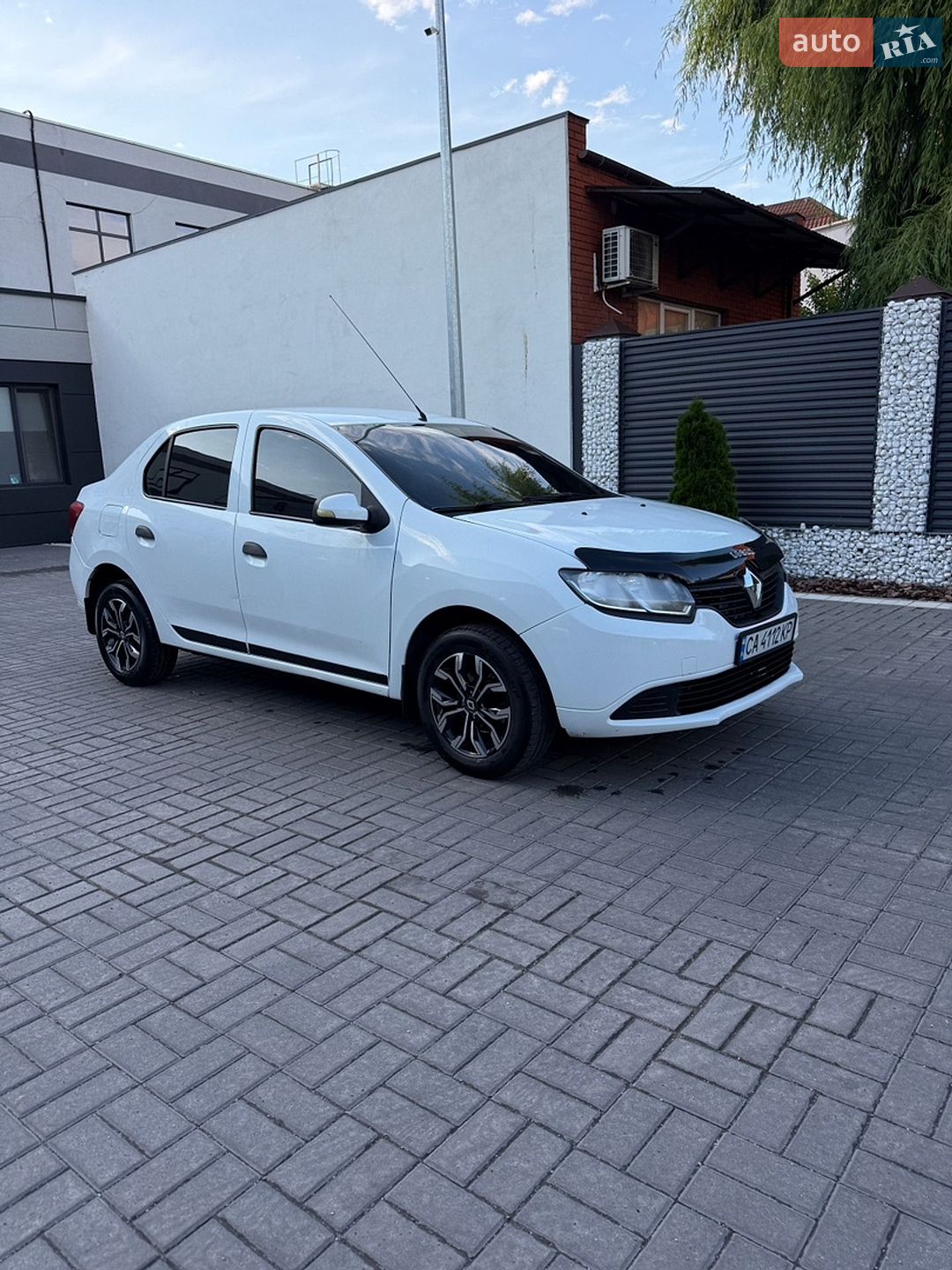 Renault Logan 2015 VIN VF14SRGP453452729 фото оголошення 5 з 9