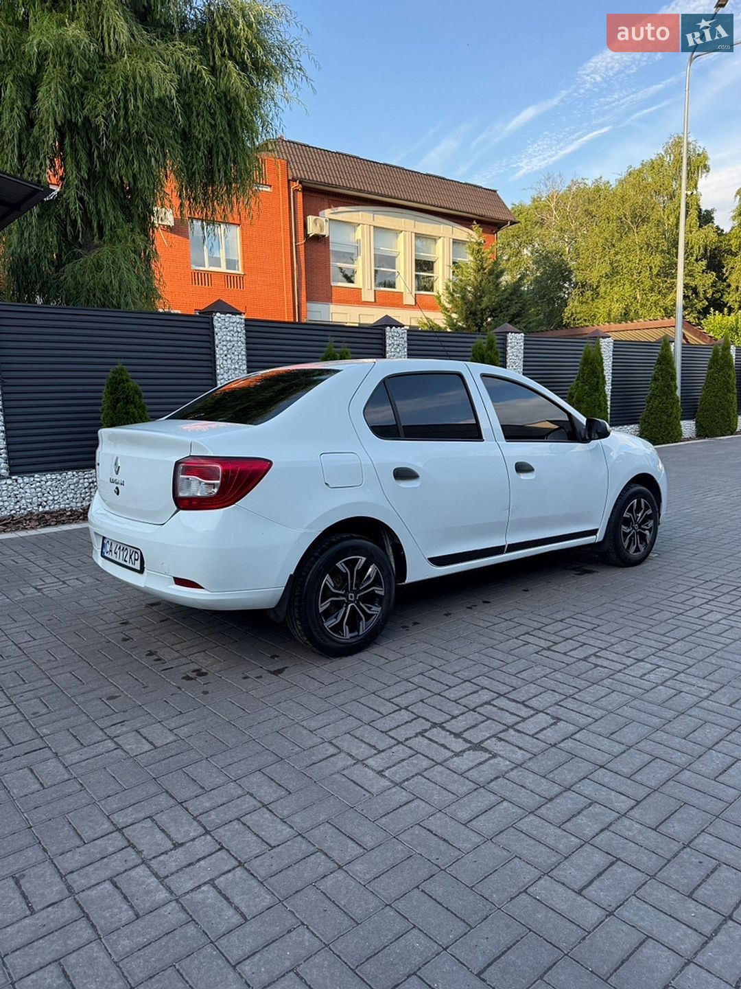 Renault Logan 2015 VIN VF14SRGP453452729 фото оголошення 8 з 9