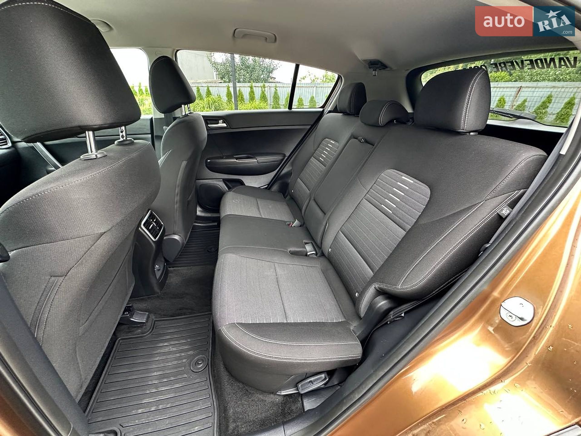 Kia Sportage 2016 VIN KNDPMCAC1H7194120 фото оголошення 19 з 23