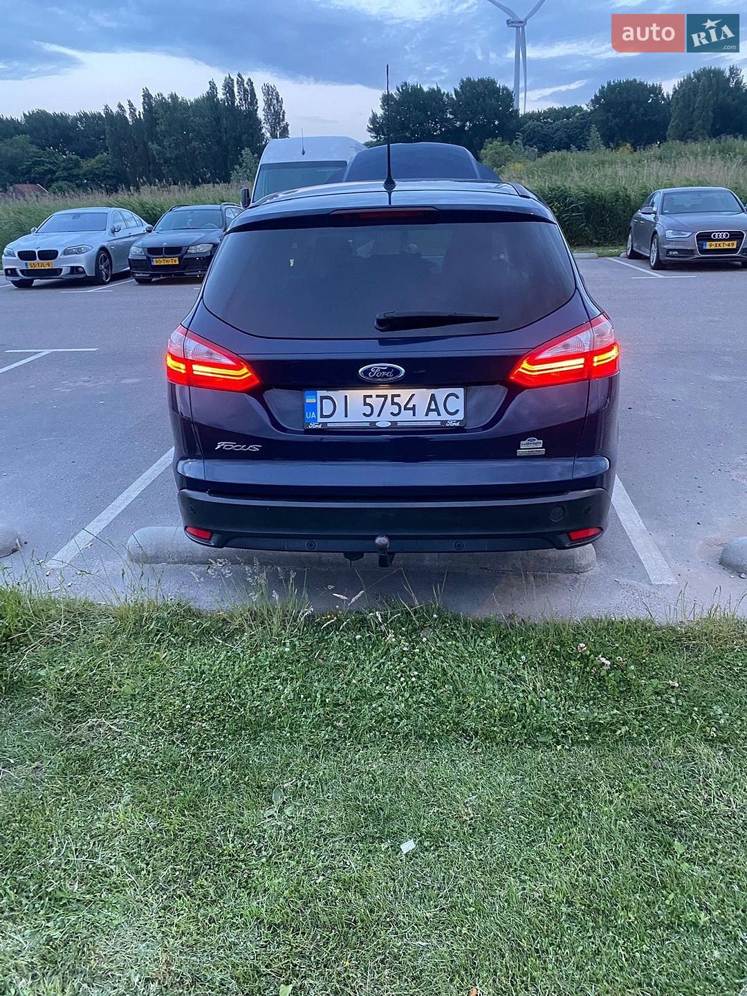 Ford Focus 2013 VIN WF0LXXGCBLDD04302 фото оголошення 3 з 18
