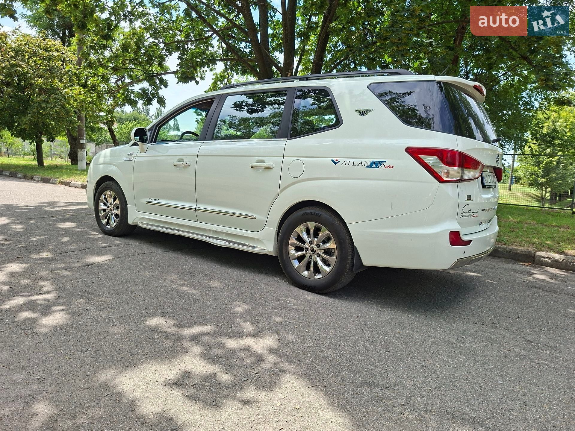 SsangYong Korando Turismo 2017 VIN KPBKJ2AE1HP119827 фото оголошення 9 з 69
