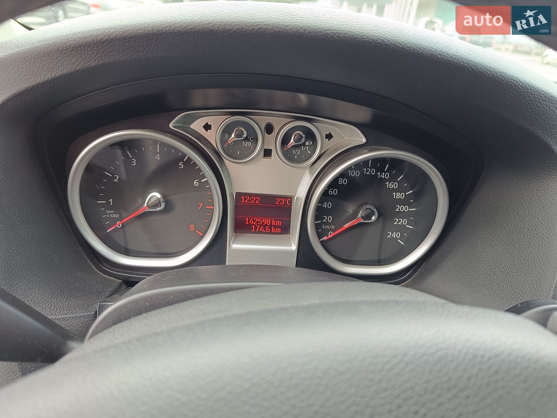 Ford Focus 2010 VIN WF0PXXGCDPAJ76963 фото оголошення 8 з 30