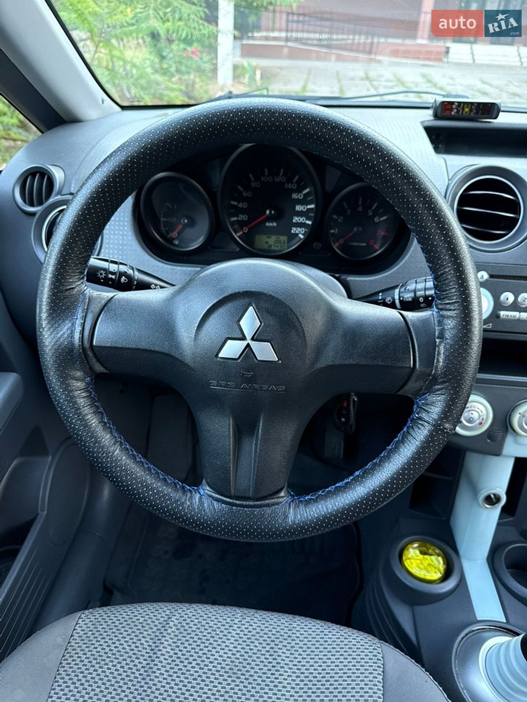 Mitsubishi Colt 2006 VIN XMCXJZ34A7F035013 фото оголошення 31 з 43