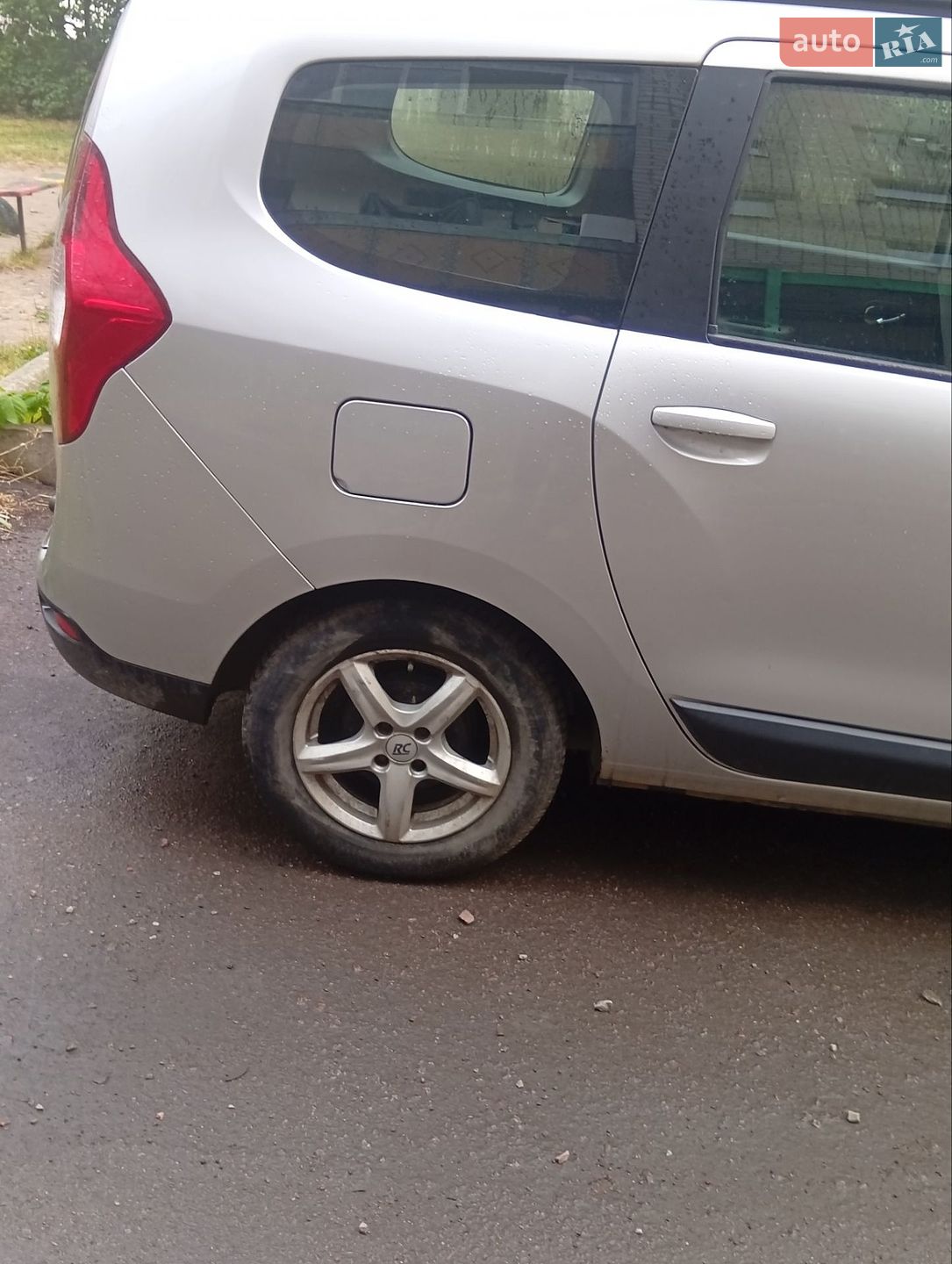 Dacia Lodgy 2012 VIN UU1JSDA3547457393 фото оголошення 26 з 38
