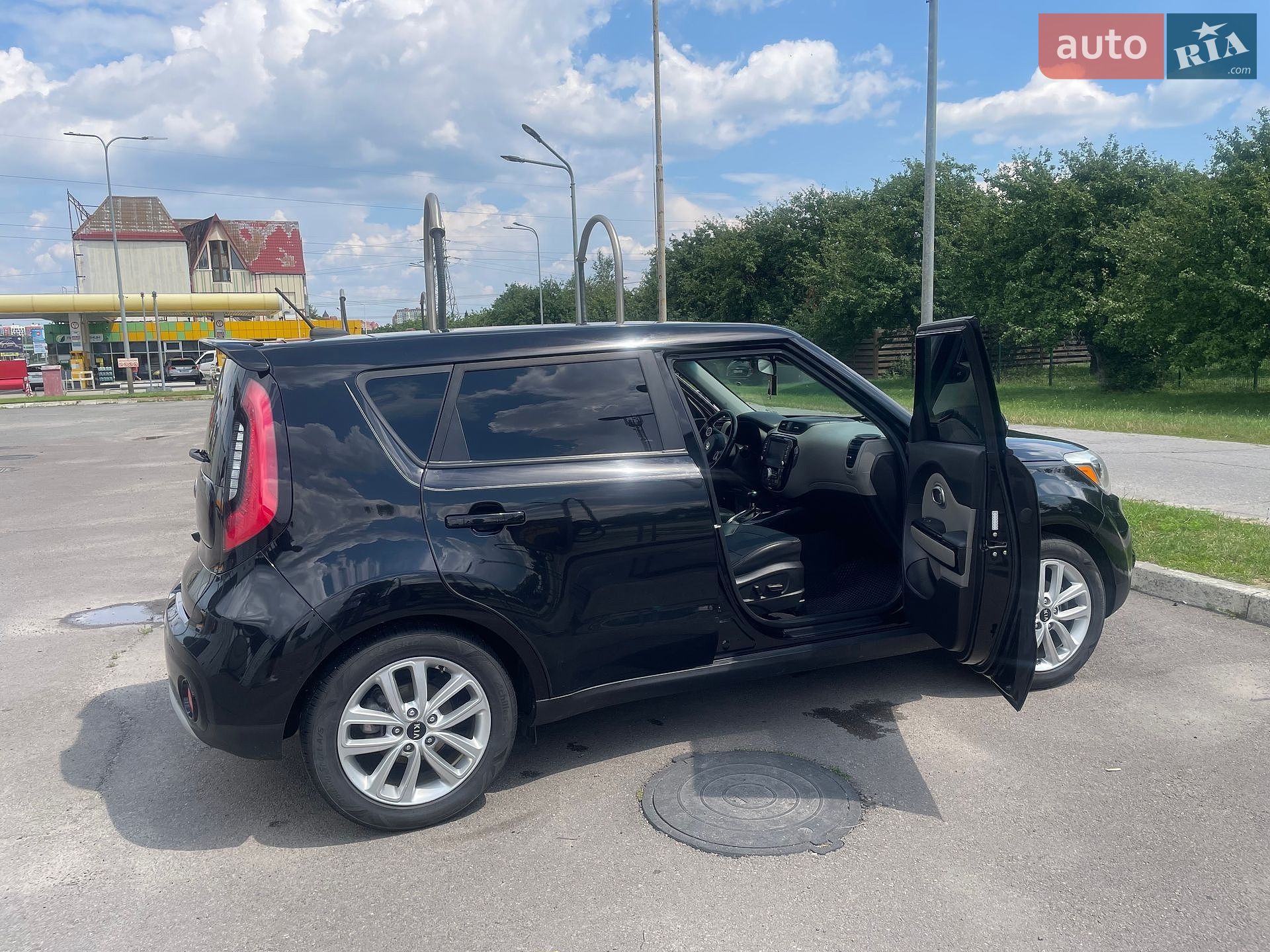 Kia Soul 2017 VIN KNDJP3A51J7584428 фото оголошення 5 з 9