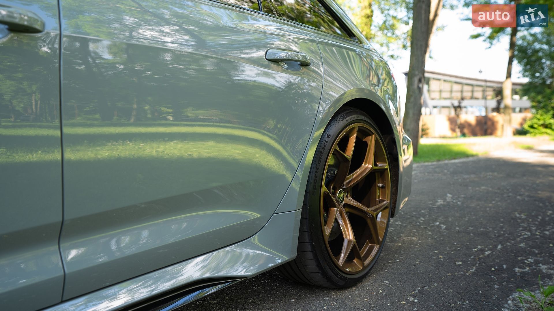 Audi RS6 2021 VIN WUAZZZF22NN900809 фото оголошення 17 з 46