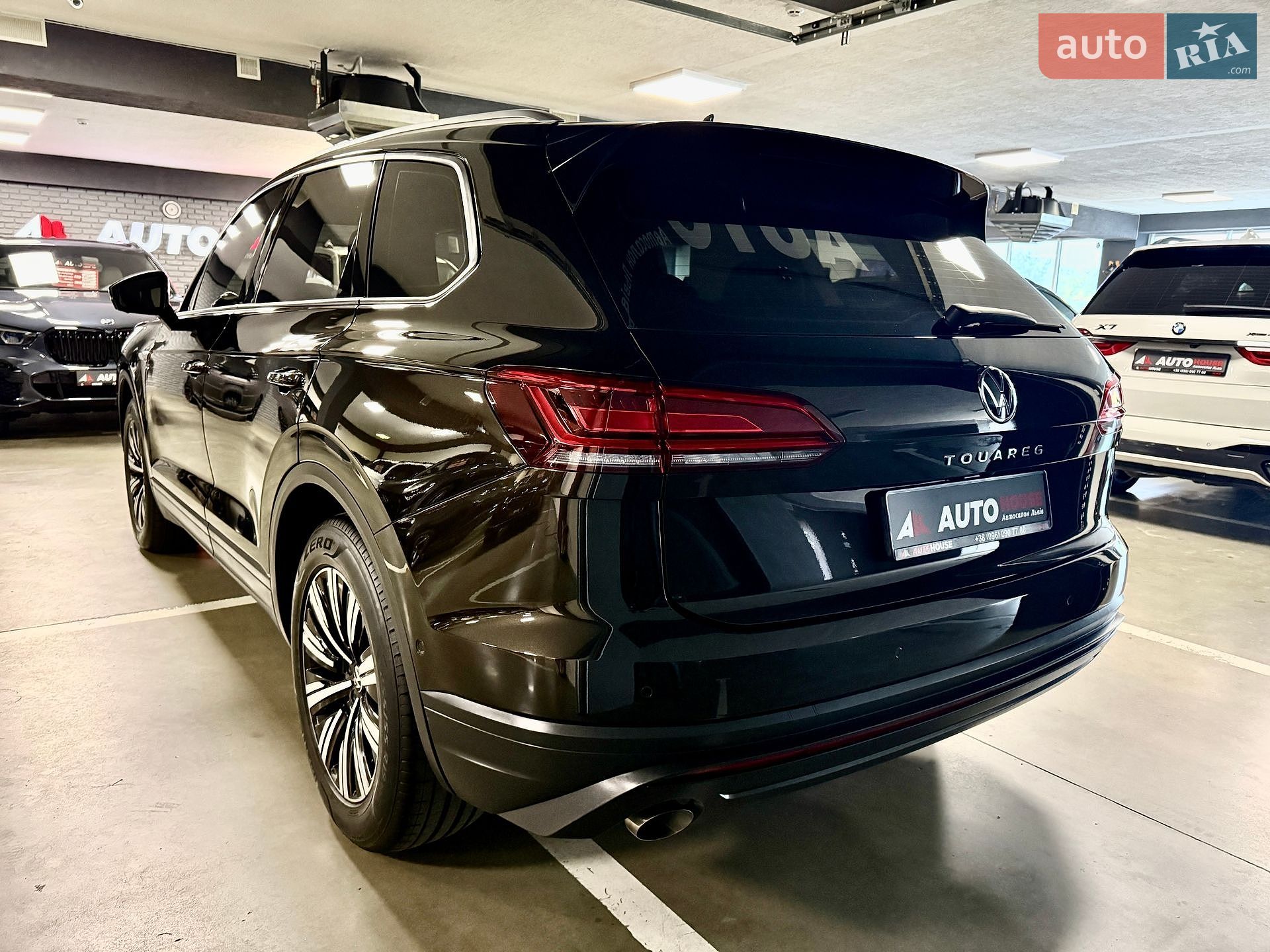 Volkswagen Touareg 2021 VIN WVGZZZCRZND000839 фото оголошення 18 з 102