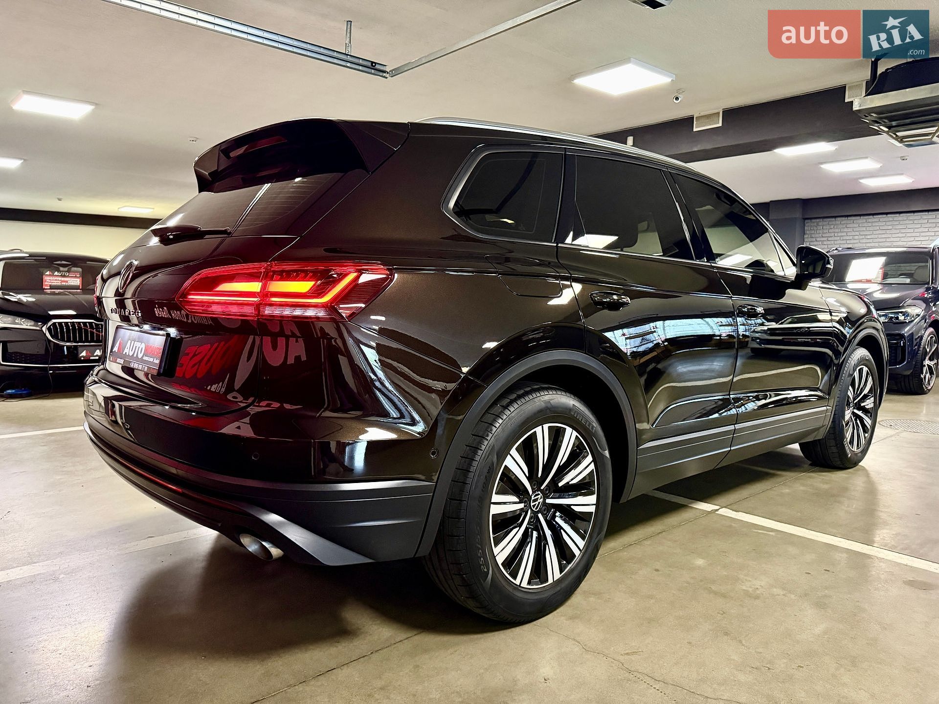 Volkswagen Touareg 2021 VIN WVGZZZCRZND000839 фото оголошення 33 з 102