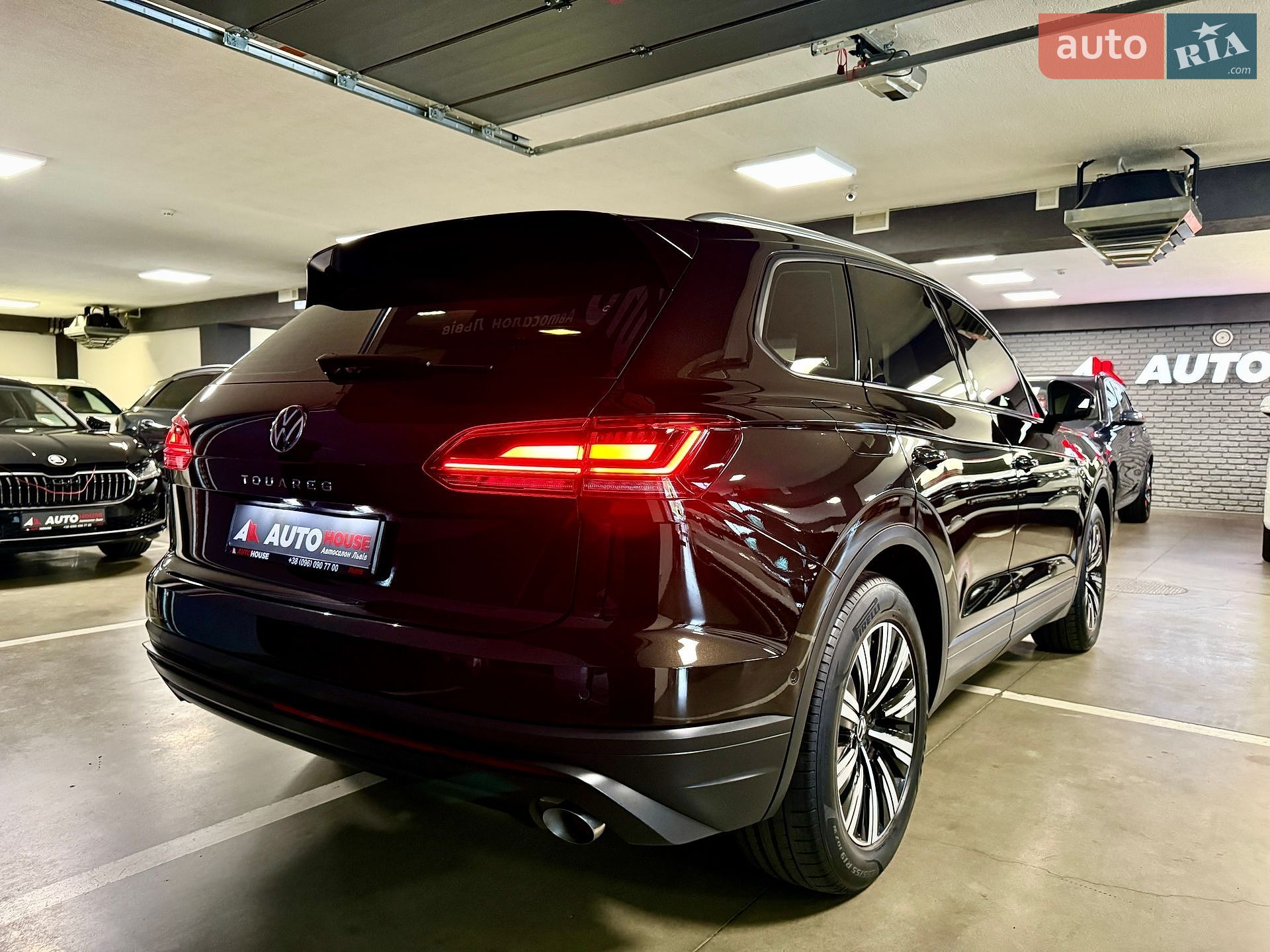 Volkswagen Touareg 2021 VIN WVGZZZCRZND000839 фото оголошення 37 з 102