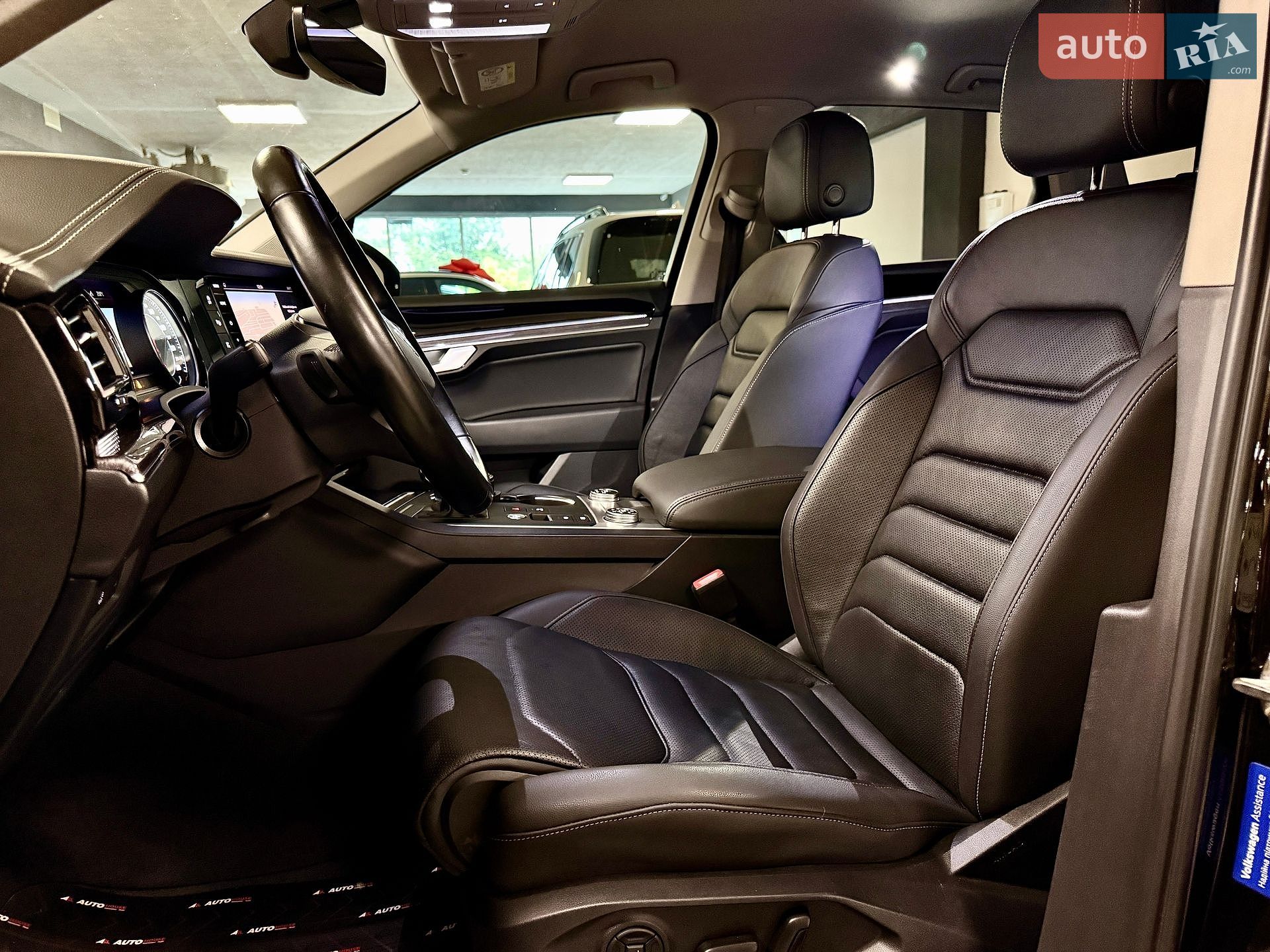 Volkswagen Touareg 2021 VIN WVGZZZCRZND000839 фото оголошення 54 з 102