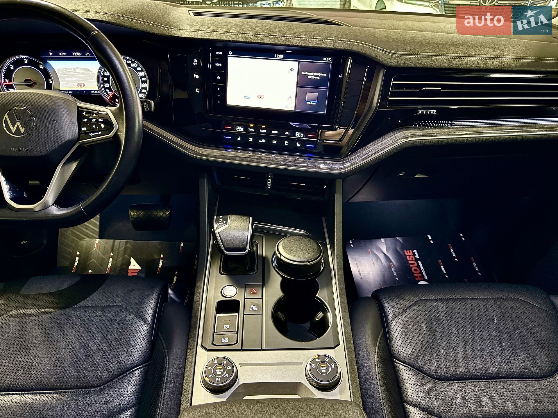 Volkswagen Touareg 2021 VIN WVGZZZCRZND000839 фото оголошення 90 з 102