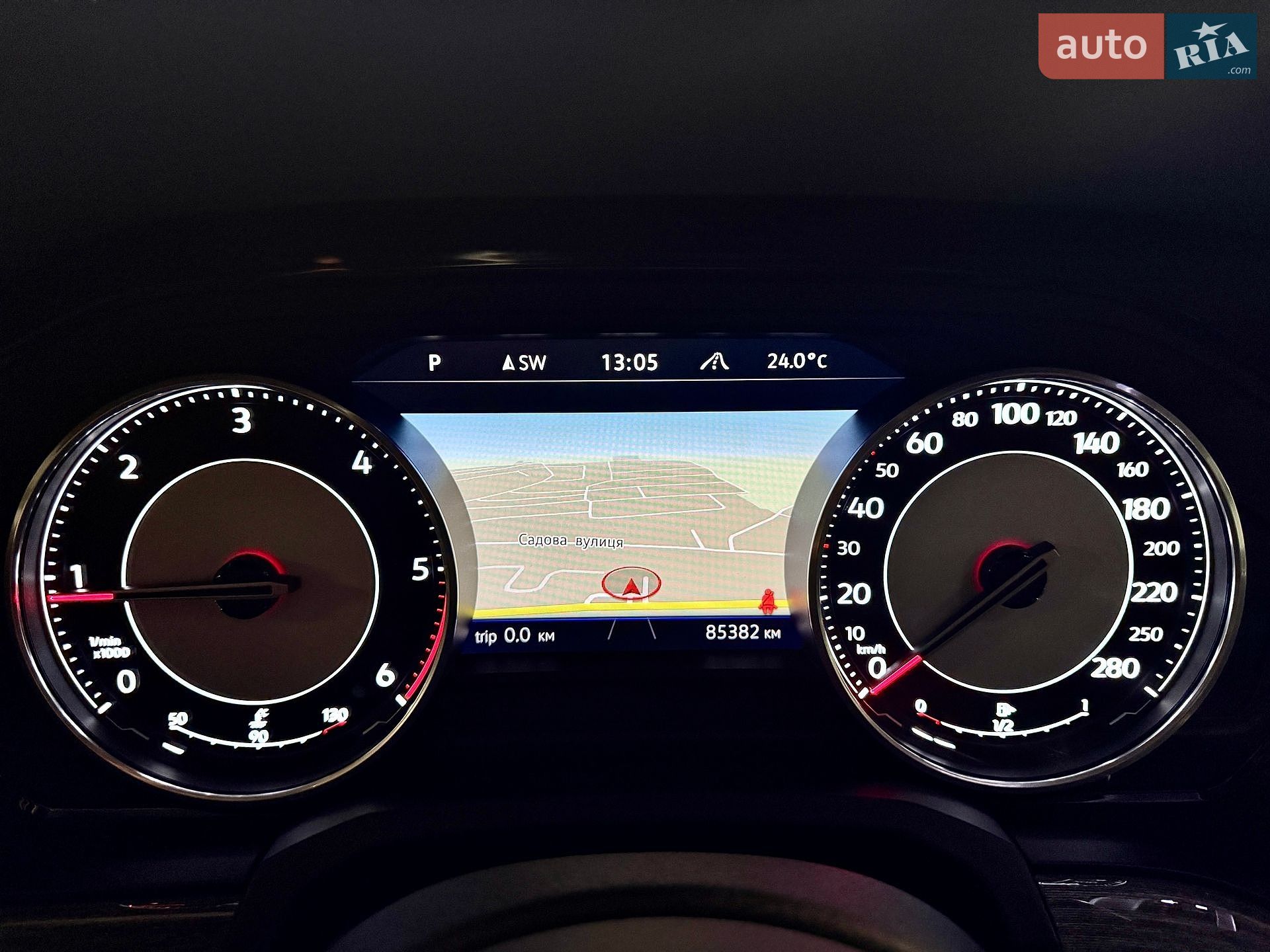 Volkswagen Touareg 2021 VIN WVGZZZCRZND000839 фото оголошення 102 з 102