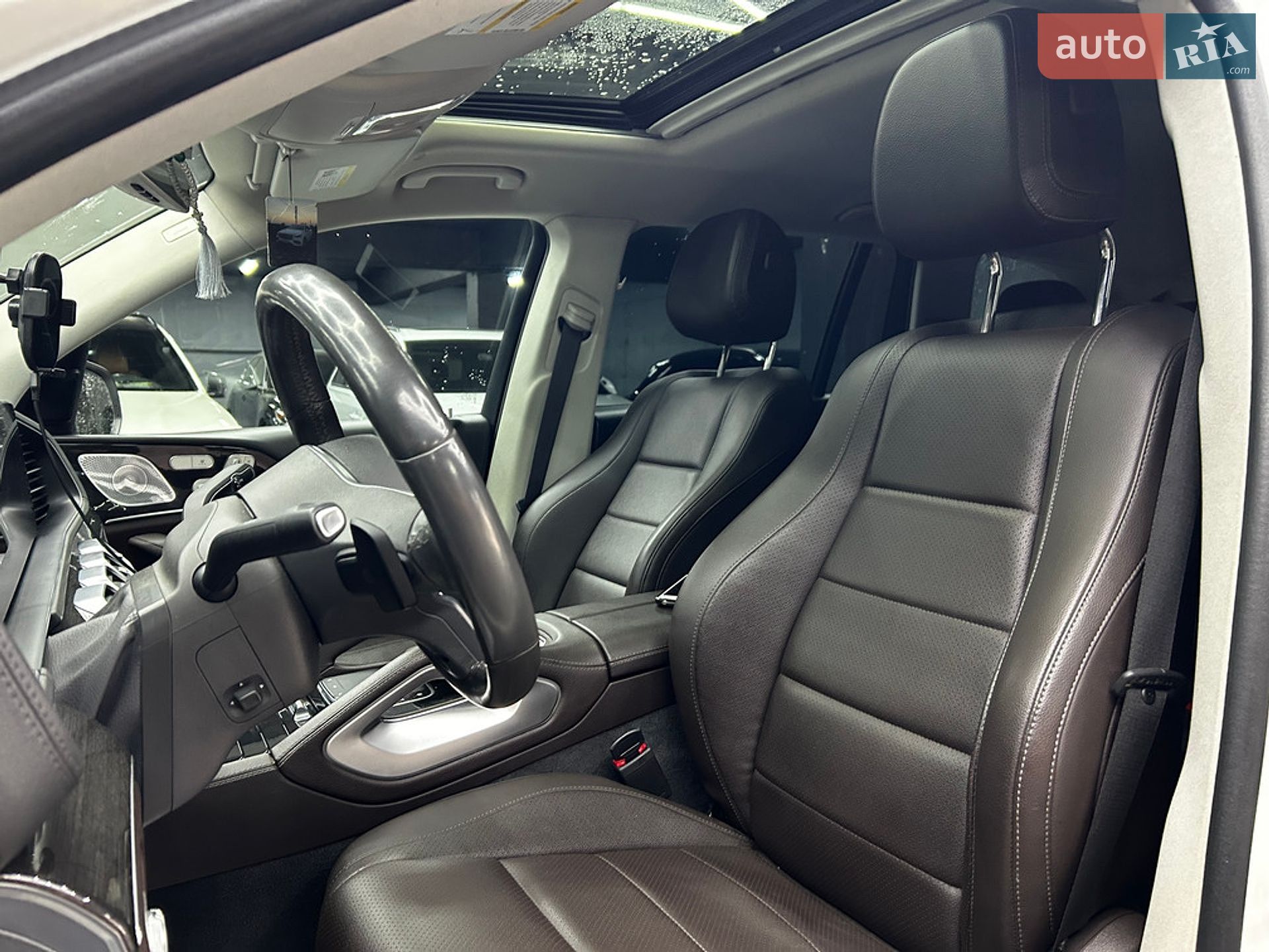 Mercedes-Benz GLS-Class 2019 VIN 4JGFF5KEXLA061509 фото оголошення 11 з 31