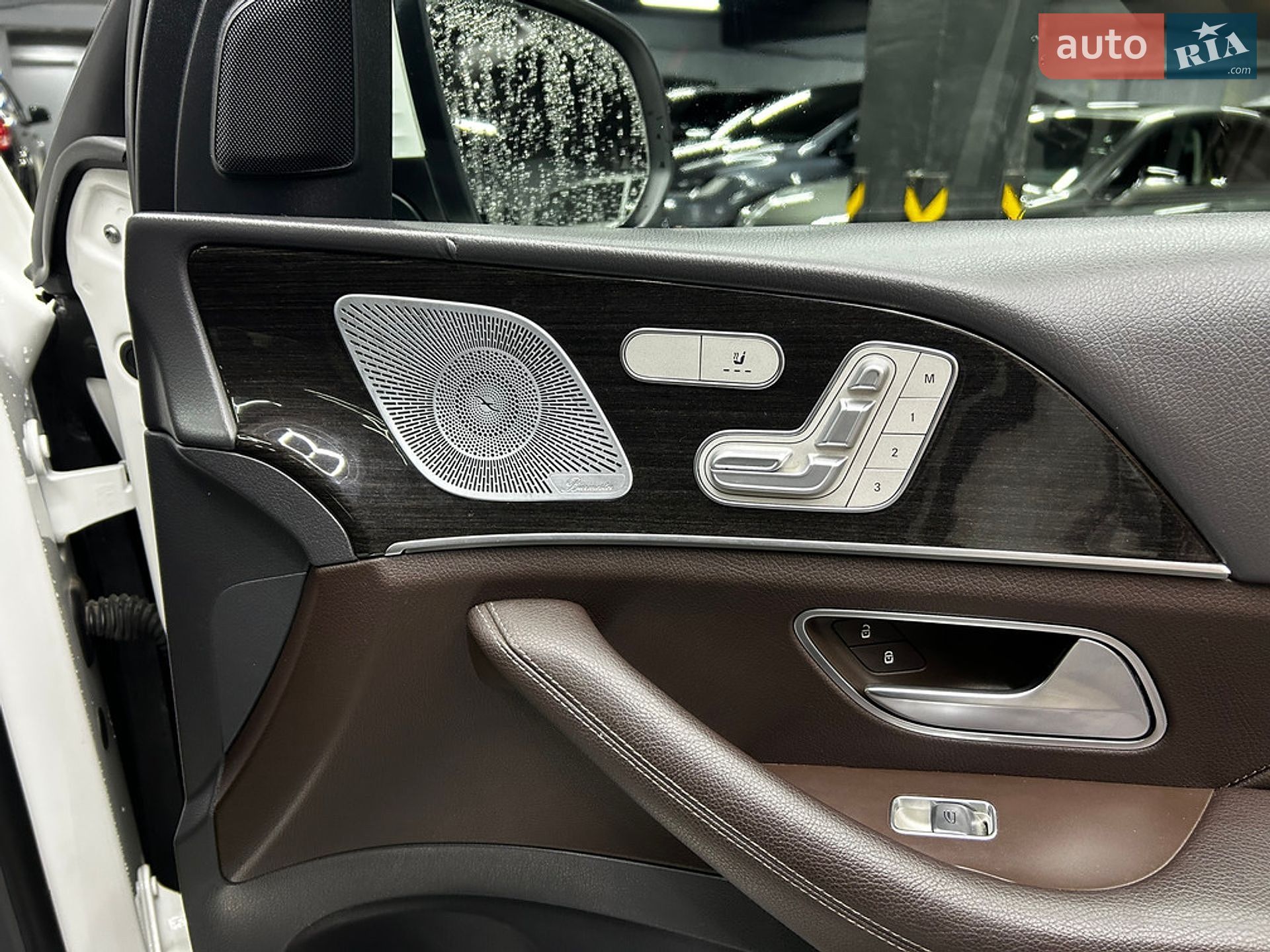 Mercedes-Benz GLS-Class 2019 VIN 4JGFF5KEXLA061509 фото оголошення 17 з 31