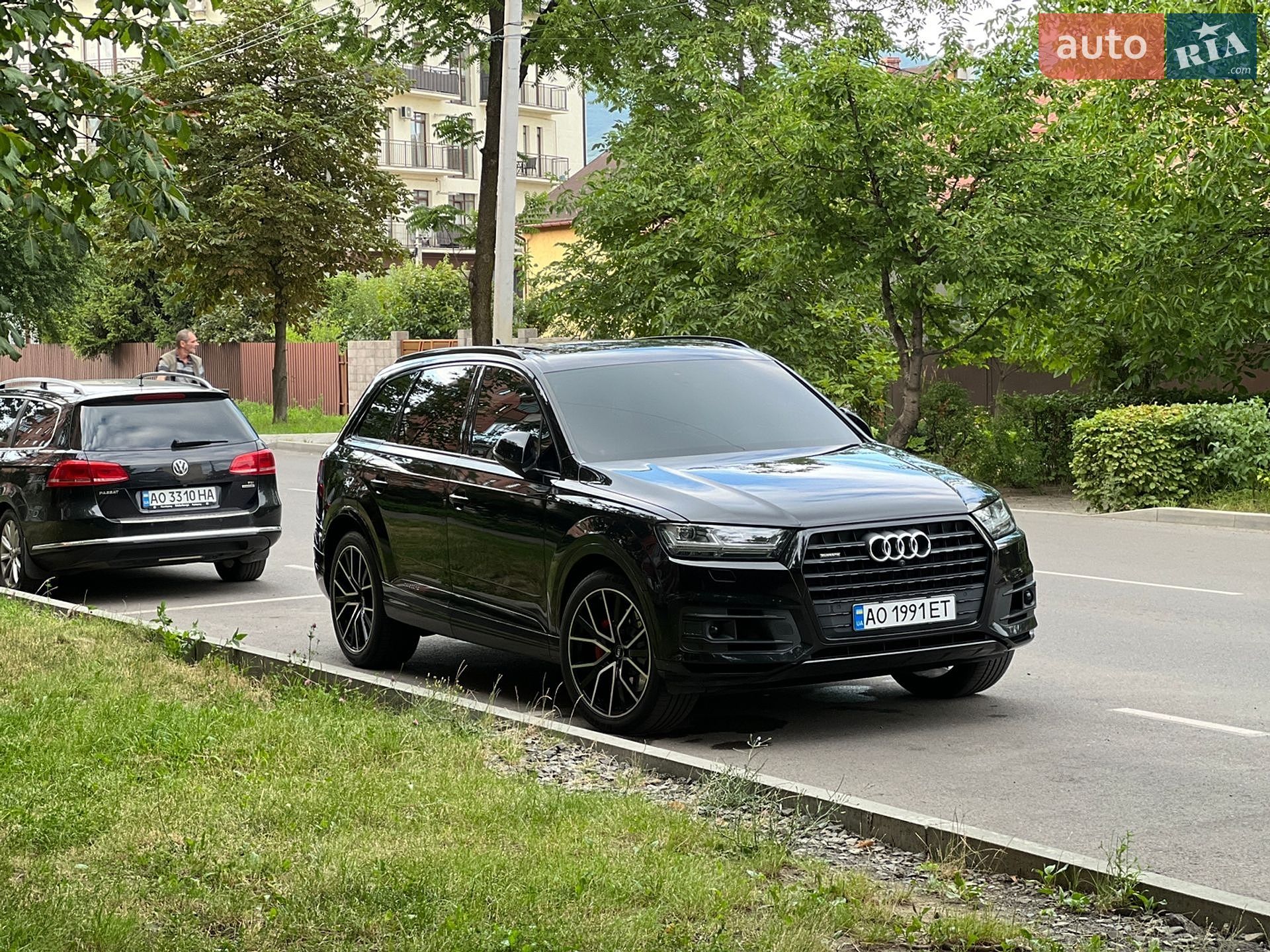 Audi Q7 2017 VIN WA1VABF74JD026902 фото оголошення 2 з 99