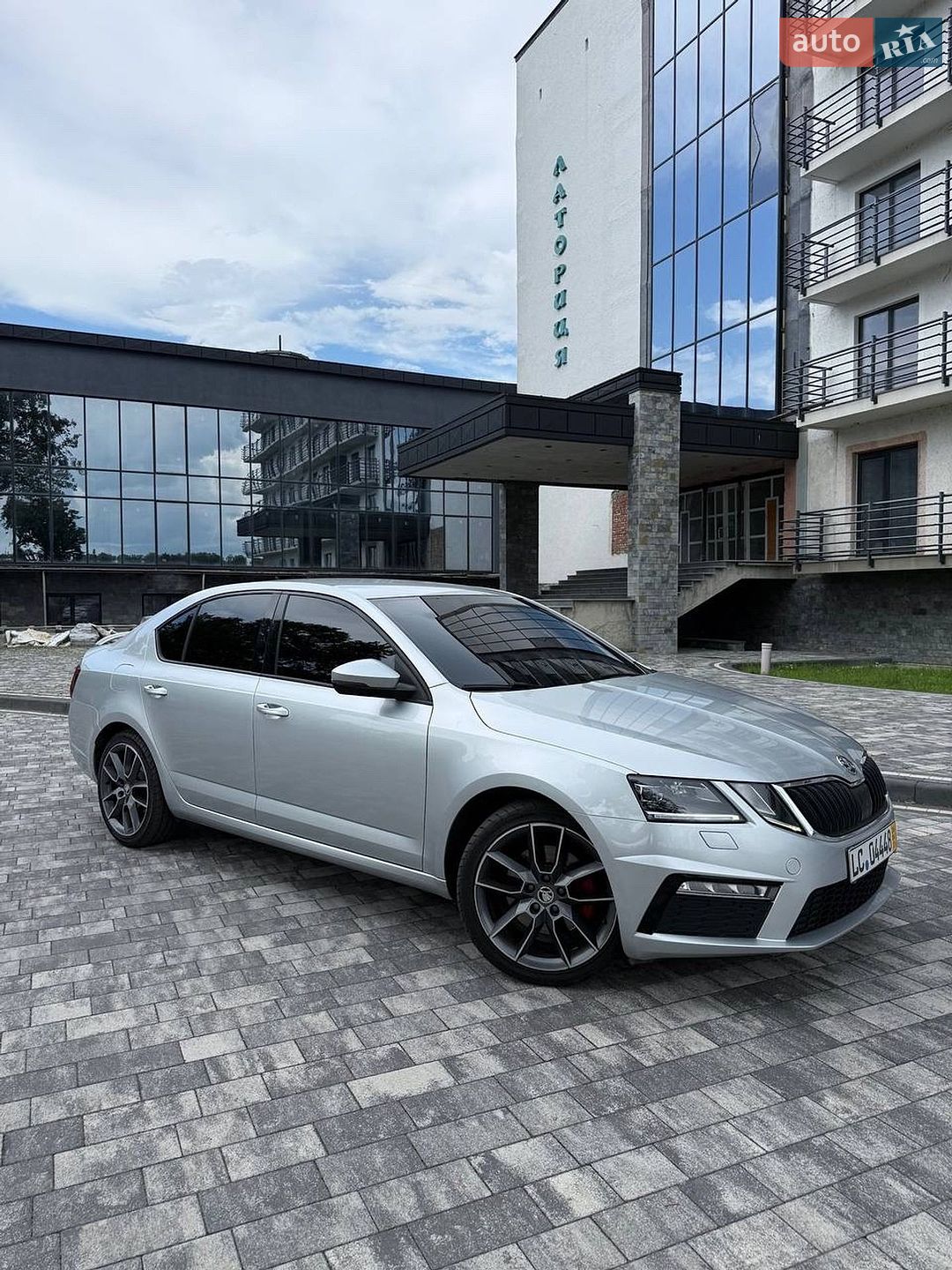 Skoda Octavia 2017 VIN TMBAK7NE9J0117623 фото оголошення 27 з 51