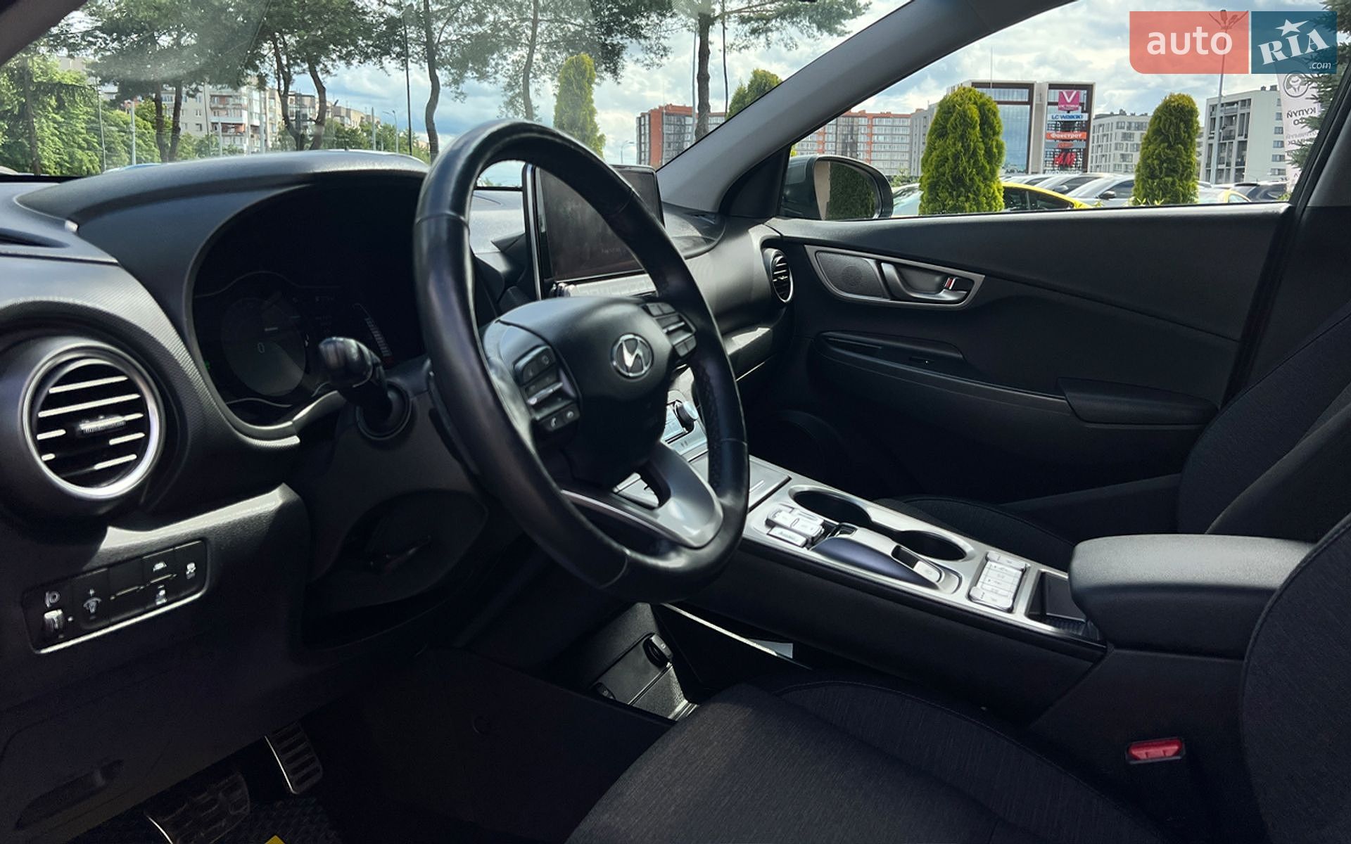 Hyundai Kona 2020 VIN KMHK281HFLU115035 фото оголошення 10 з 20