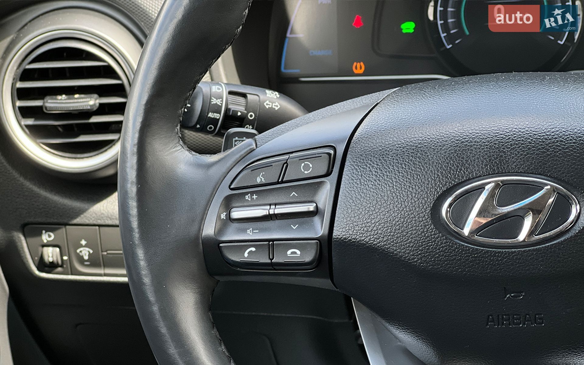 Hyundai Kona 2020 VIN KMHK281HFLU115035 фото оголошення 13 з 20