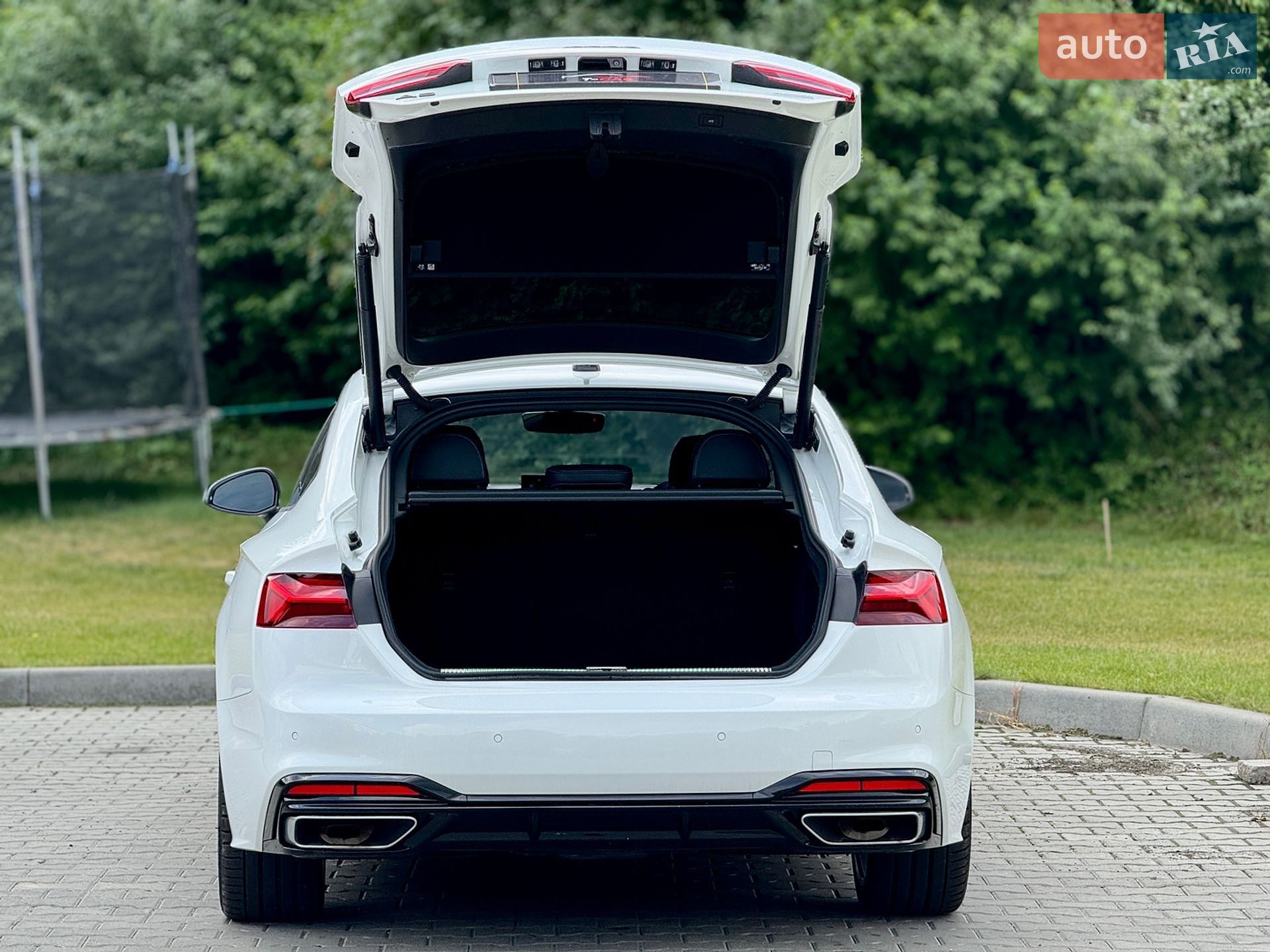 Audi A5 Sportback 2021 VIN WAUDACF58MA047339 фото оголошення 12 з 43