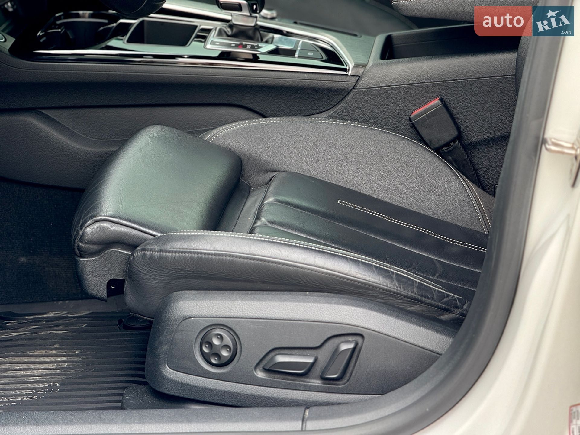Audi A5 Sportback 2021 VIN WAUDACF58MA047339 фото оголошення 19 з 43