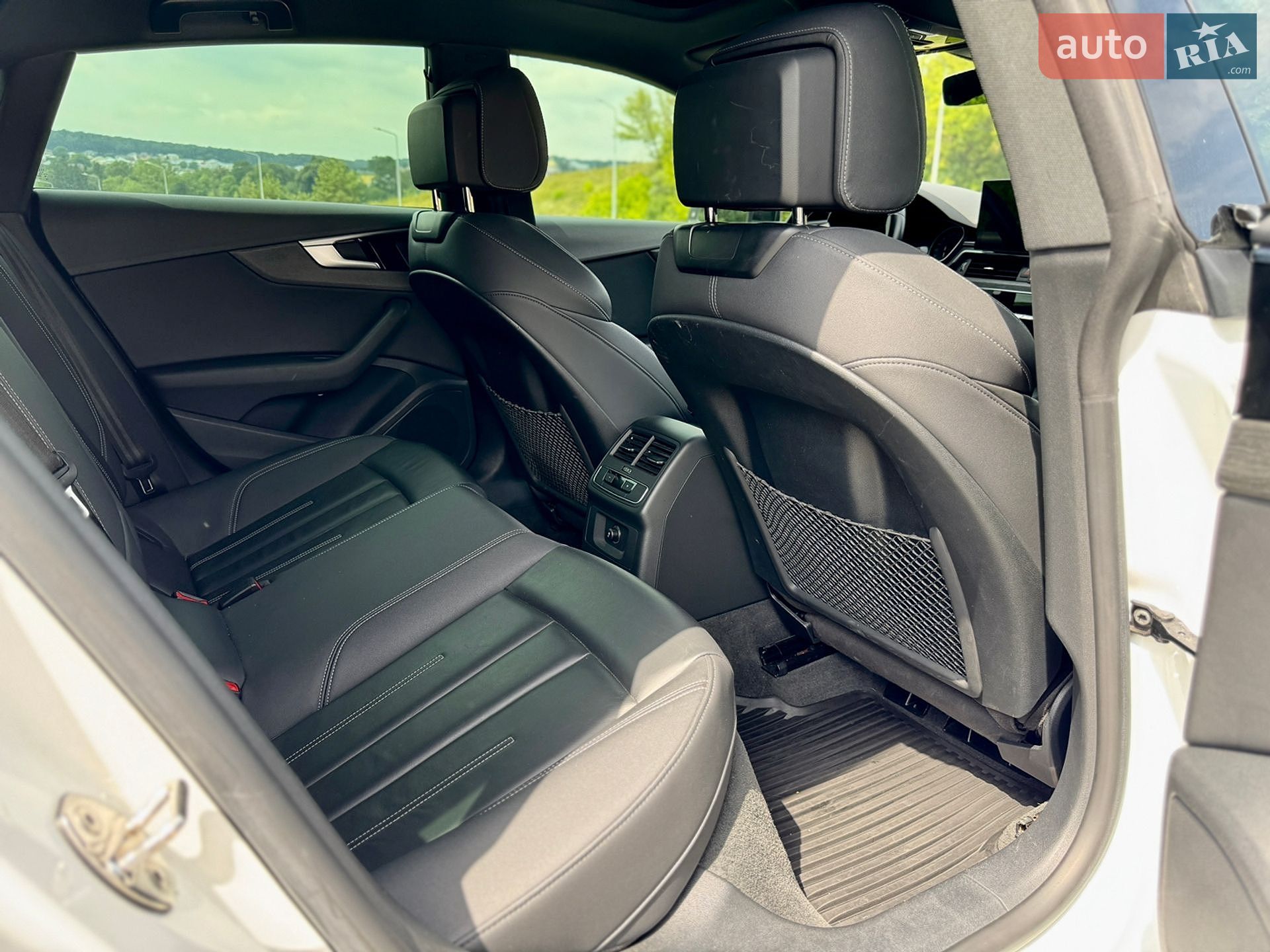Audi A5 Sportback 2021 VIN WAUDACF58MA047339 фото оголошення 28 з 43