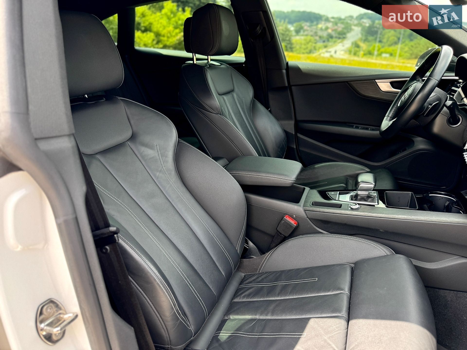 Audi A5 Sportback 2021 VIN WAUDACF58MA047339 фото оголошення 30 з 43