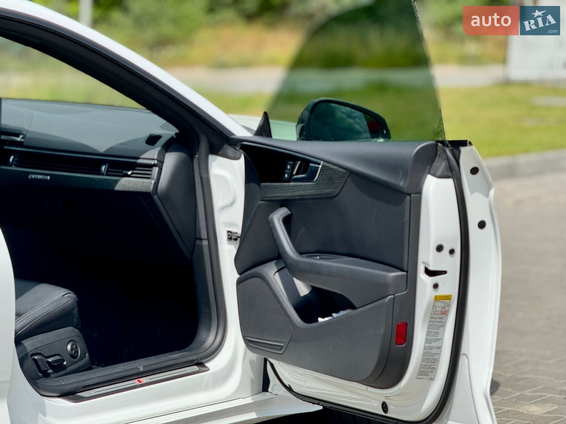 Audi A5 Sportback 2021 VIN WAUDACF58MA047339 фото оголошення 33 з 43