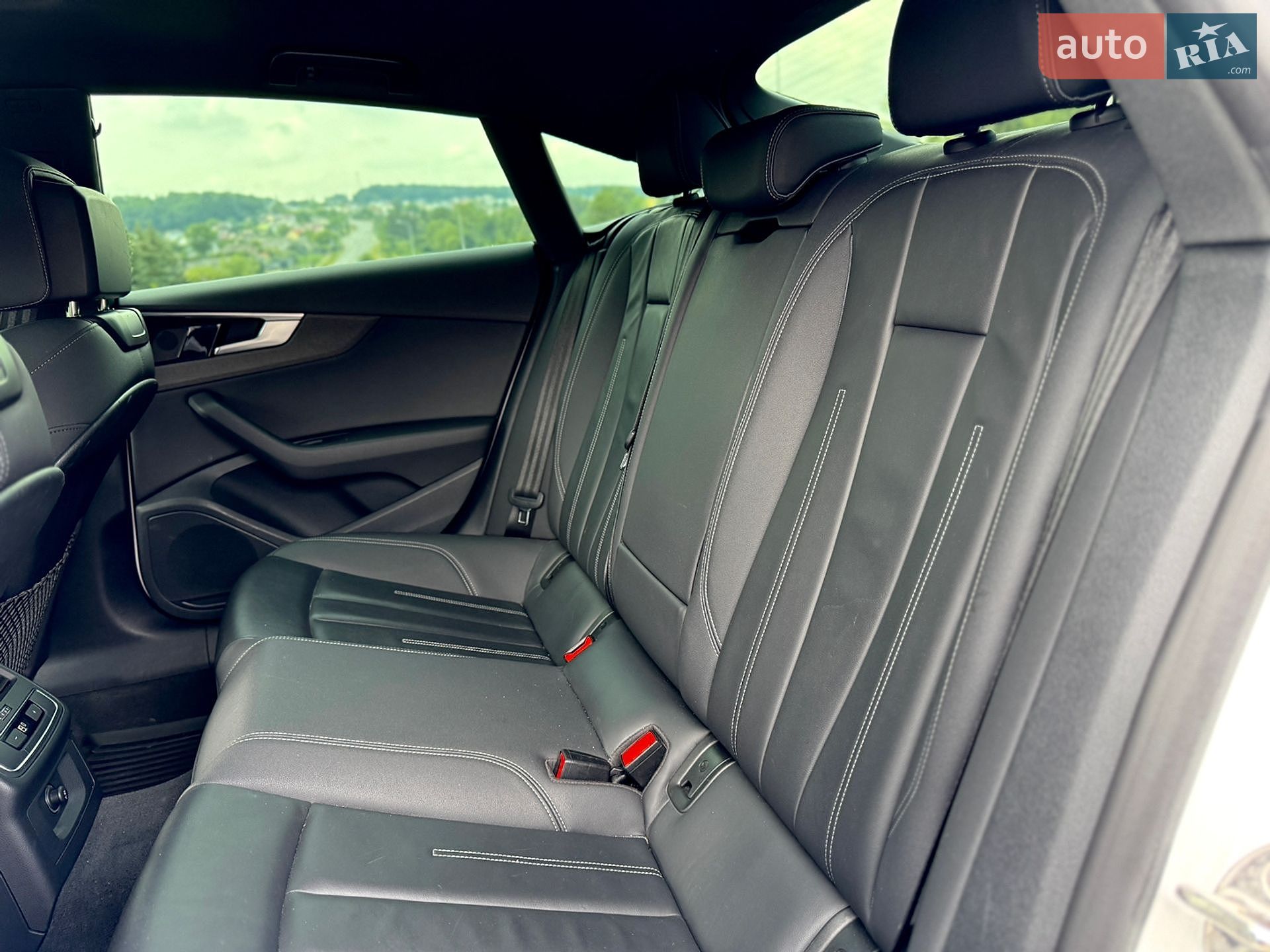 Audi A5 Sportback 2021 VIN WAUDACF58MA047339 фото оголошення 39 з 43