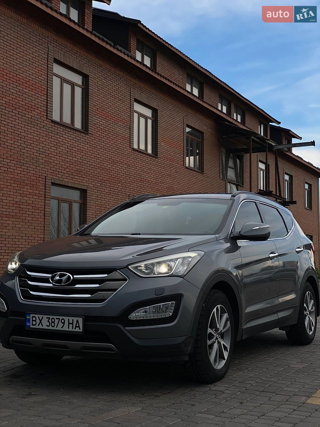Hyundai Santa FE 2012 VIN KMHSU81XCDU033167 фото оголошення 2 з 19