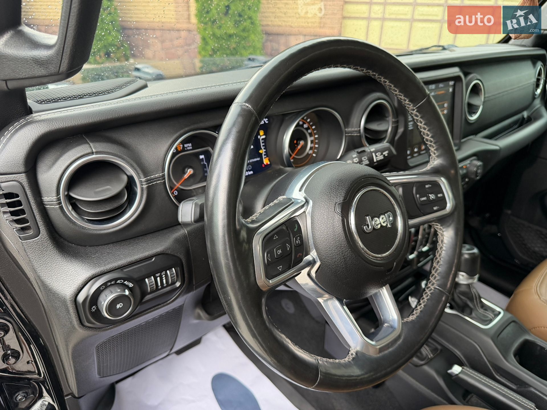 Jeep Wrangler 2020 VIN 1C4HJXEG9LW351084 фото оголошення 12 з 45