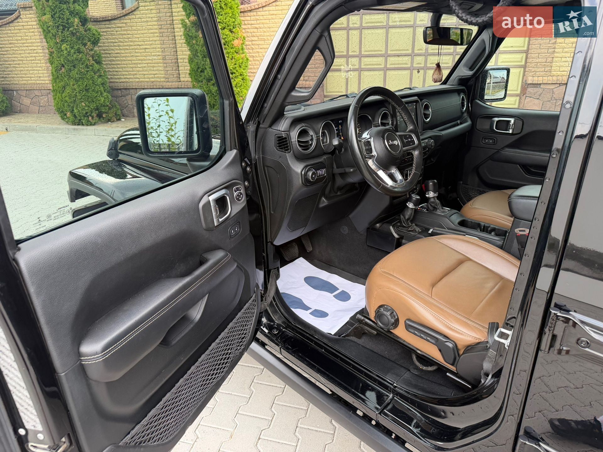 Jeep Wrangler 2020 VIN 1C4HJXEG9LW351084 фото оголошення 14 з 45