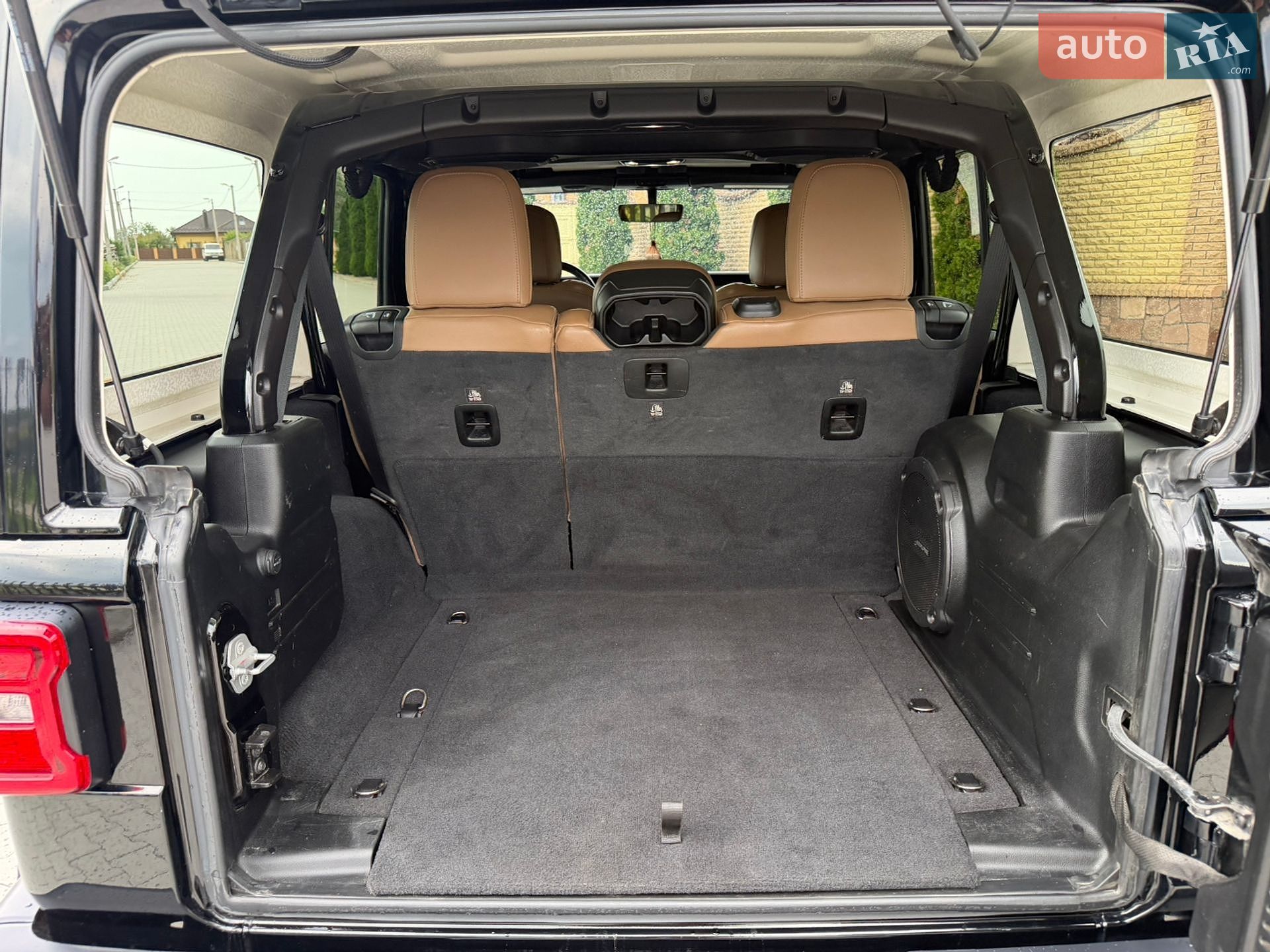 Jeep Wrangler 2020 VIN 1C4HJXEG9LW351084 фото оголошення 27 з 45