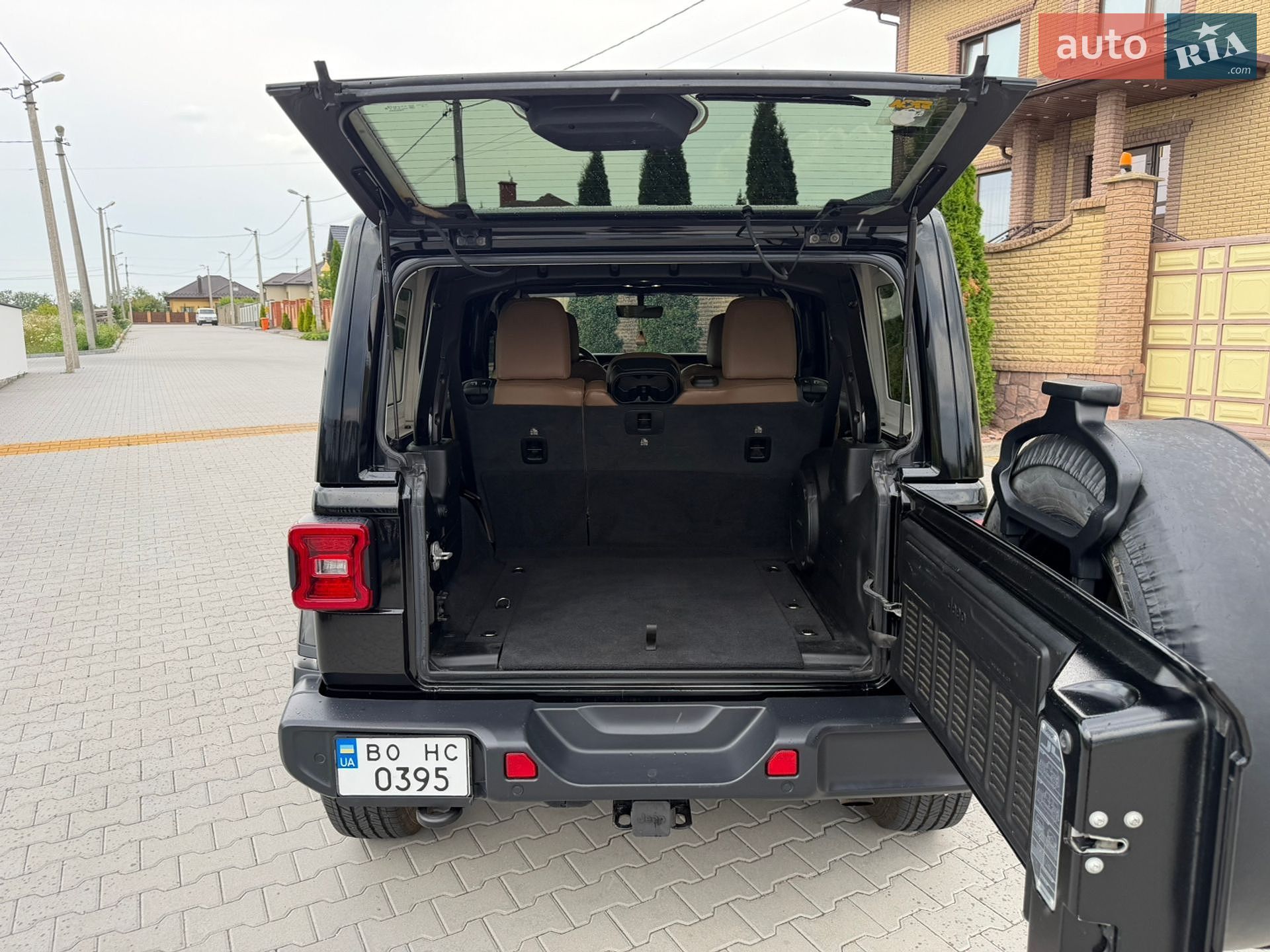 Jeep Wrangler 2020 VIN 1C4HJXEG9LW351084 фото оголошення 34 з 45