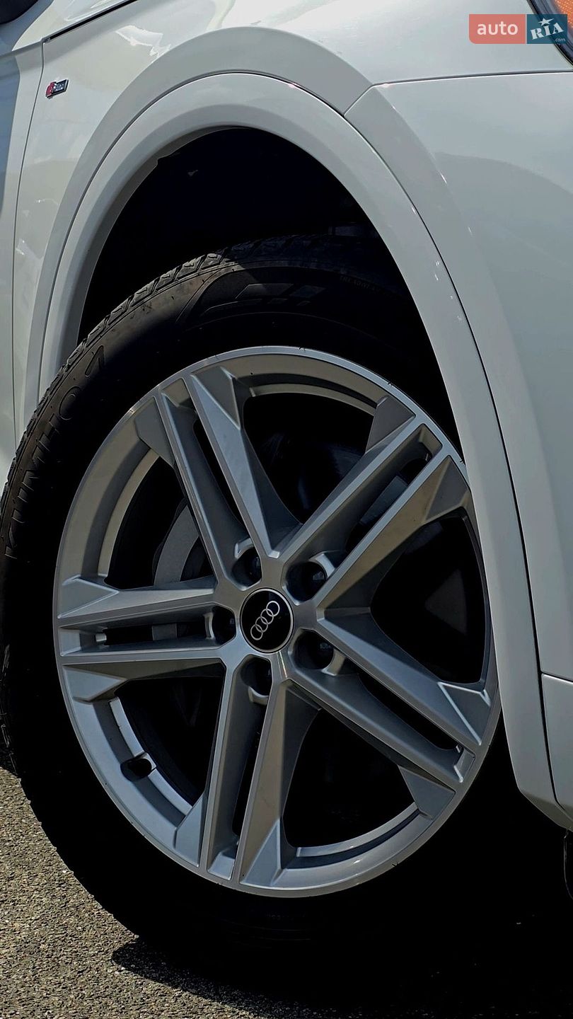 Audi Q5 2022 VIN WA1G2AFY8P2084122 фото оголошення 5 з 41