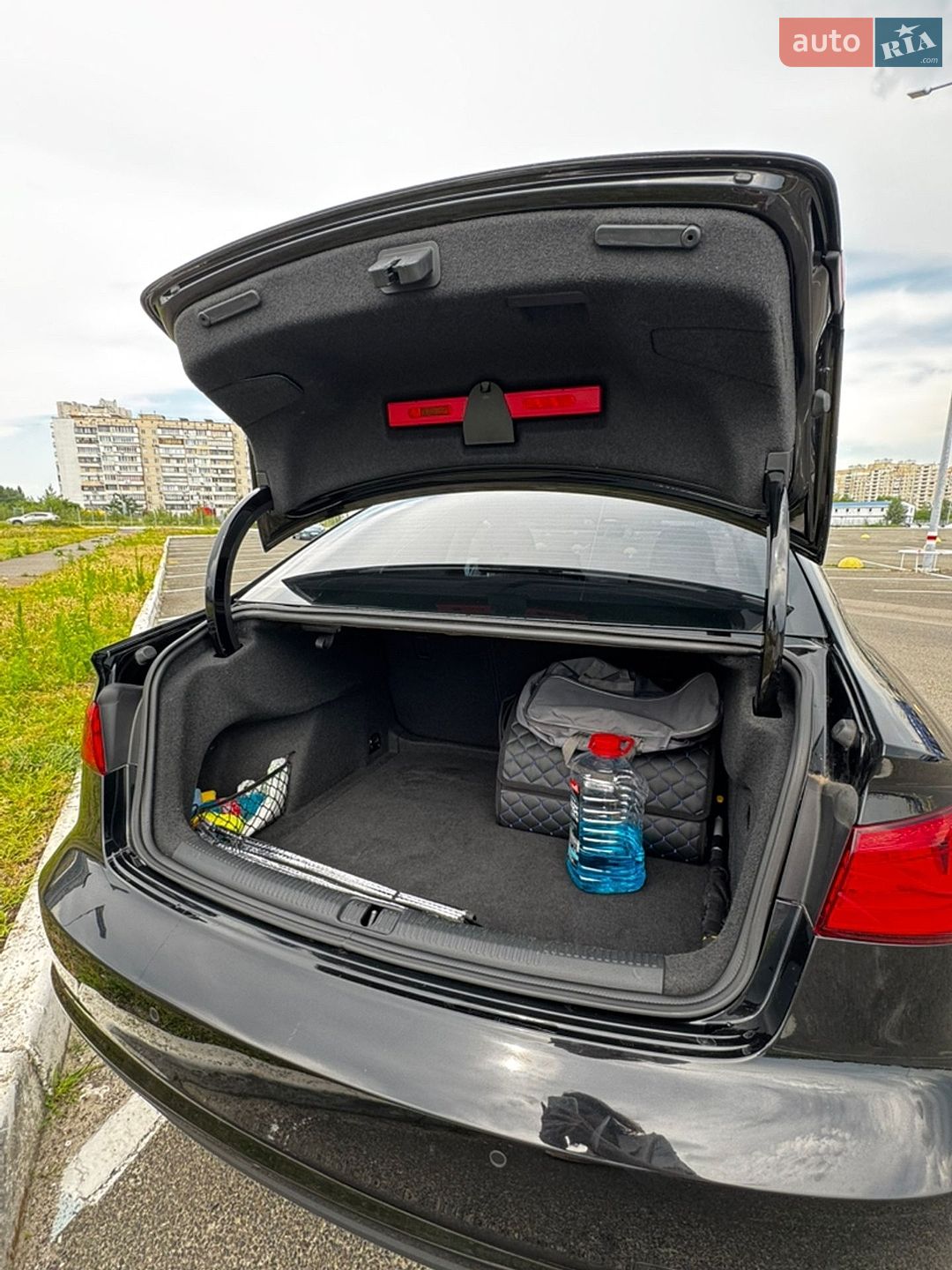 Audi A3 2015 VIN WAUZZZ8V1G1074952 фото оголошення 6 з 11
