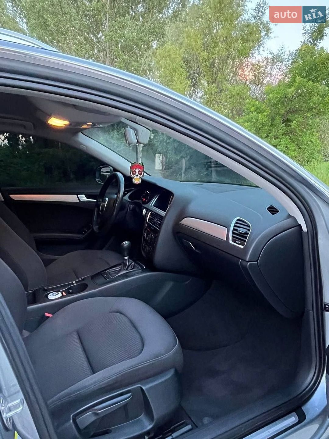 Audi A4 2009 VIN WAUZZZ8K7AA009469 фото оголошення 9 з 43