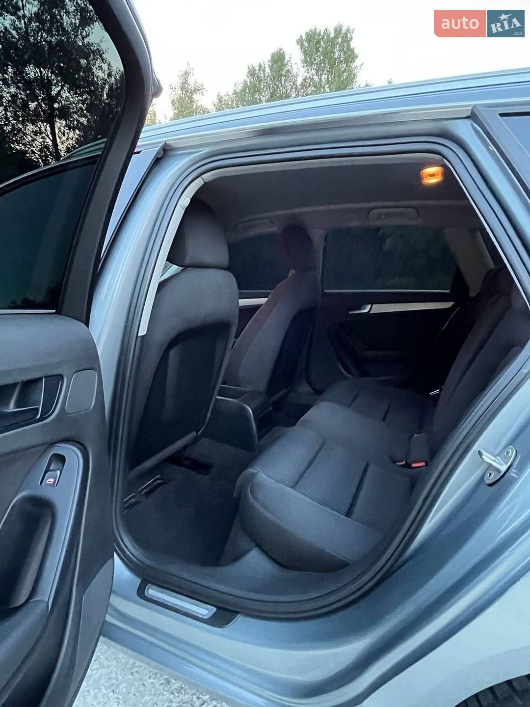 Audi A4 2009 VIN WAUZZZ8K7AA009469 фото оголошення 18 з 43