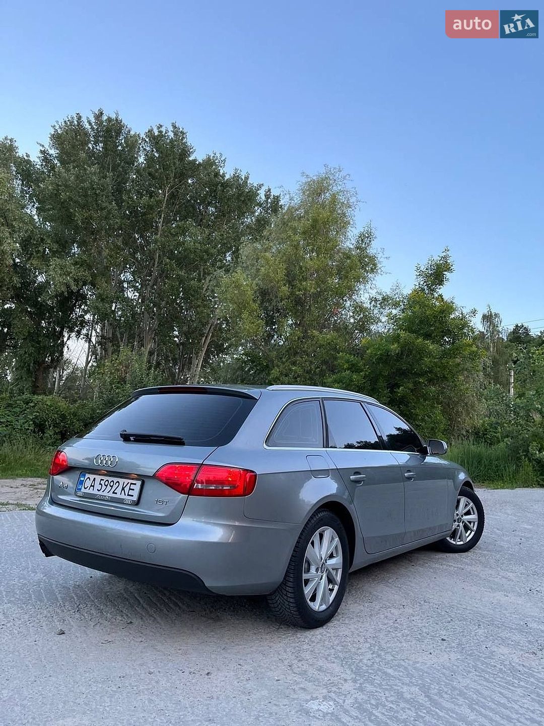 Audi A4 2009 VIN WAUZZZ8K7AA009469 фото оголошення 32 з 43