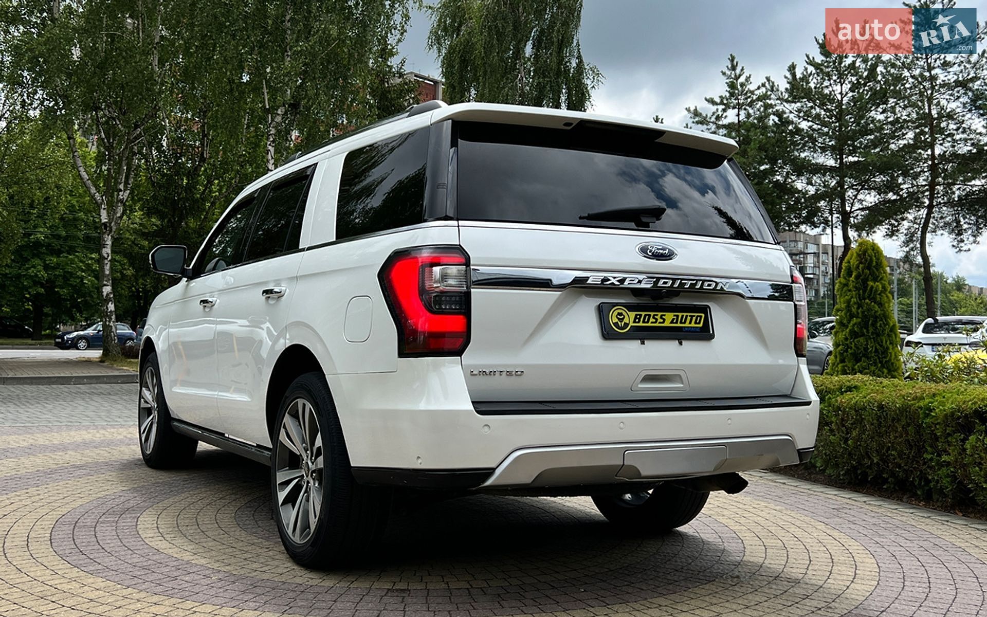 Ford Expedition 2020 VIN 1FMJU2AT0LEA70632 фото оголошення 6 з 30