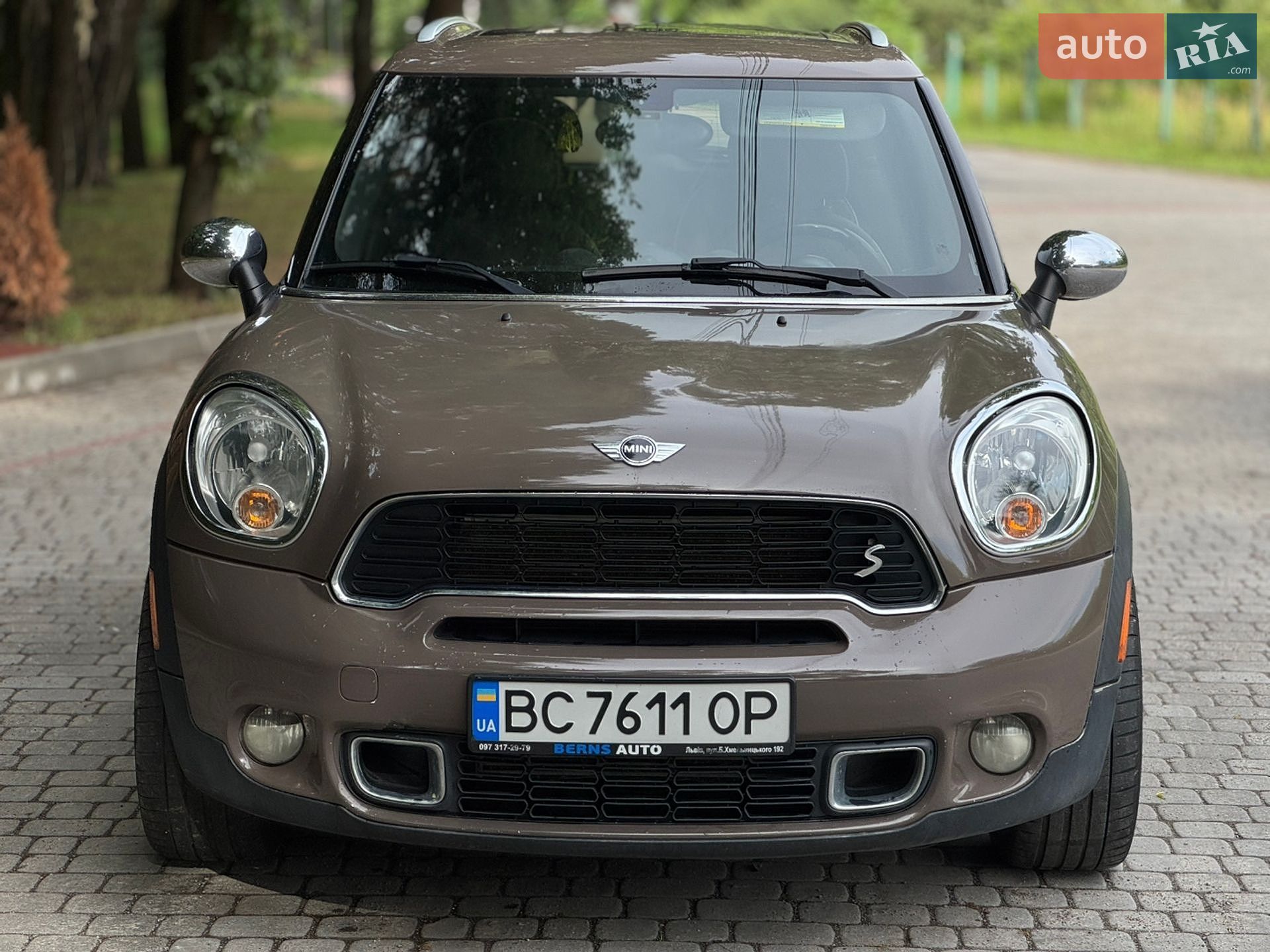 MINI Countryman 2010 VIN WMWZC5C59BWH99392 фото оголошення 26 з 38