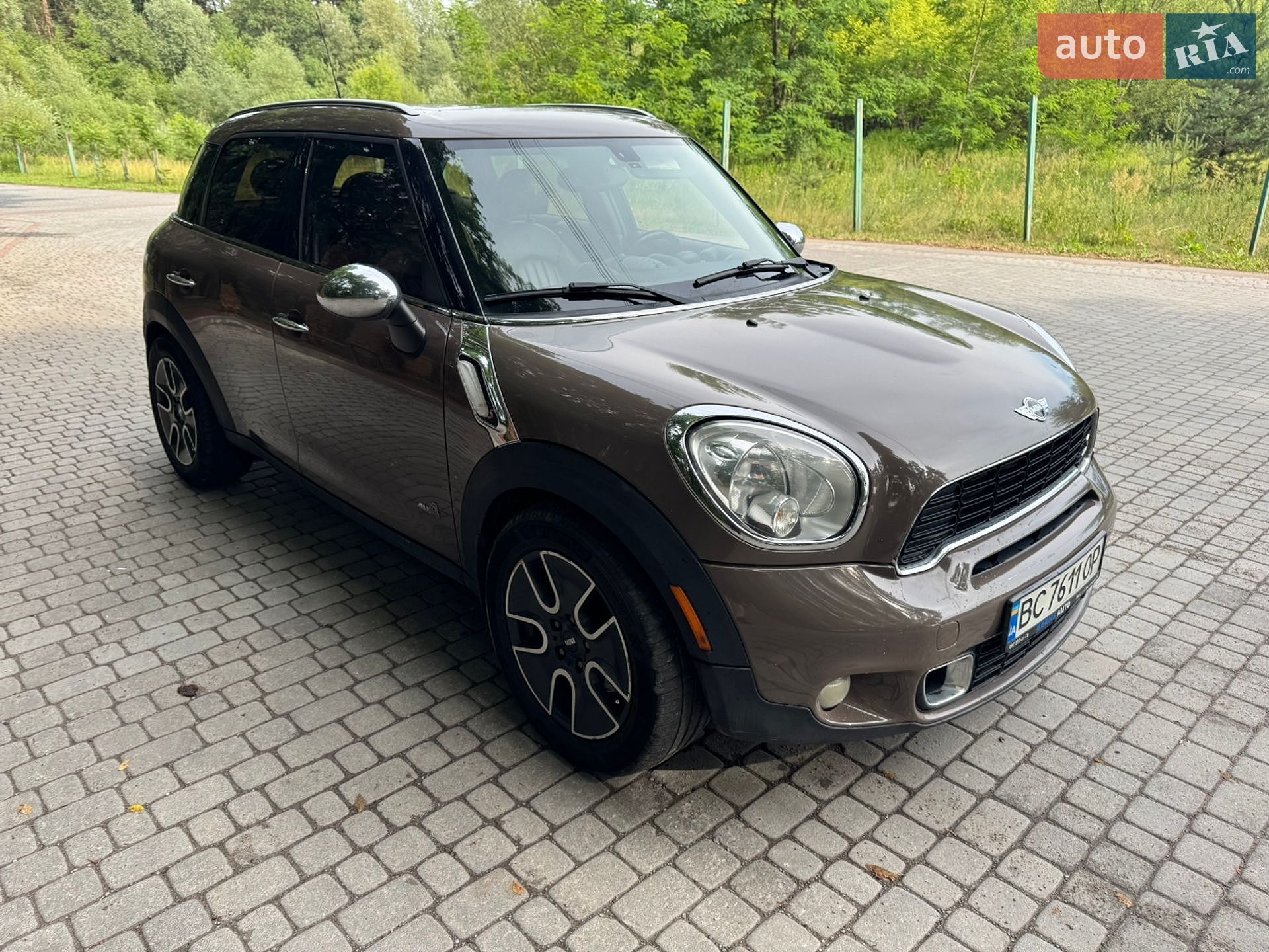 MINI Countryman 2010 VIN WMWZC5C59BWH99392 фото оголошення 28 з 38