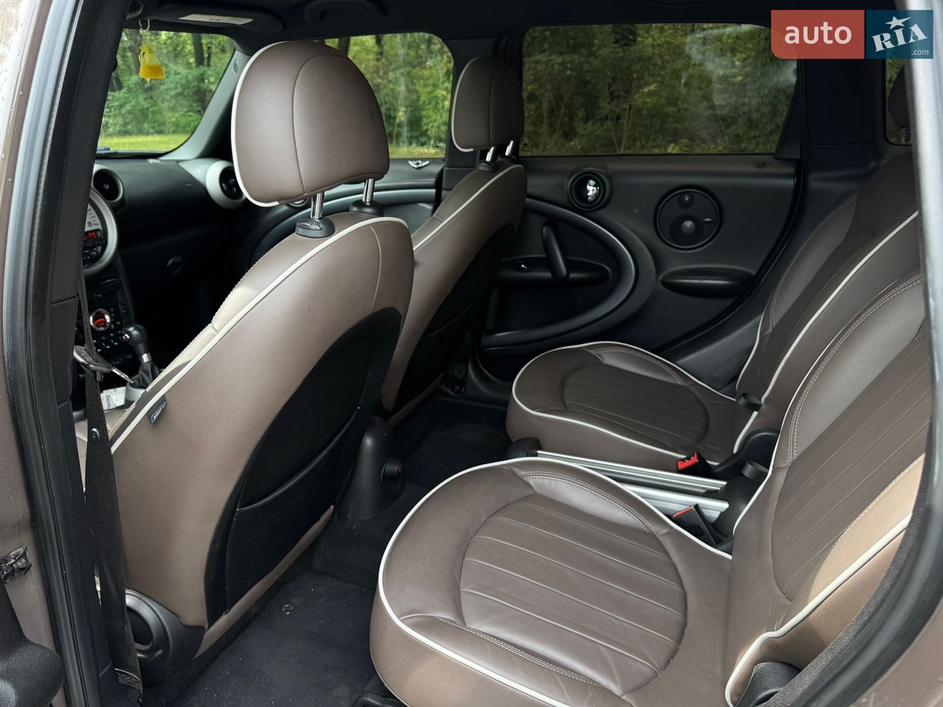 MINI Countryman 2010 VIN WMWZC5C59BWH99392 фото оголошення 35 з 38