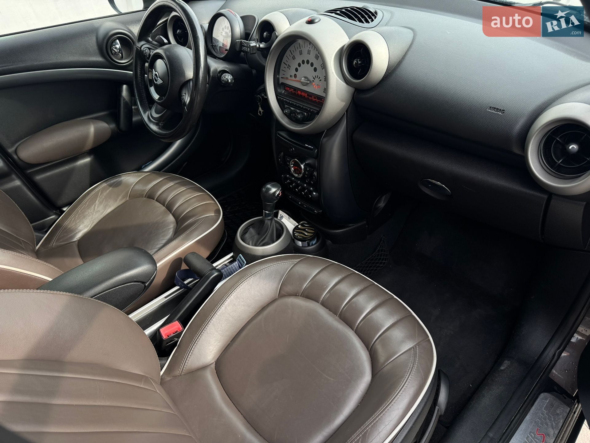 MINI Countryman 2010 VIN WMWZC5C59BWH99392 фото оголошення 36 з 38