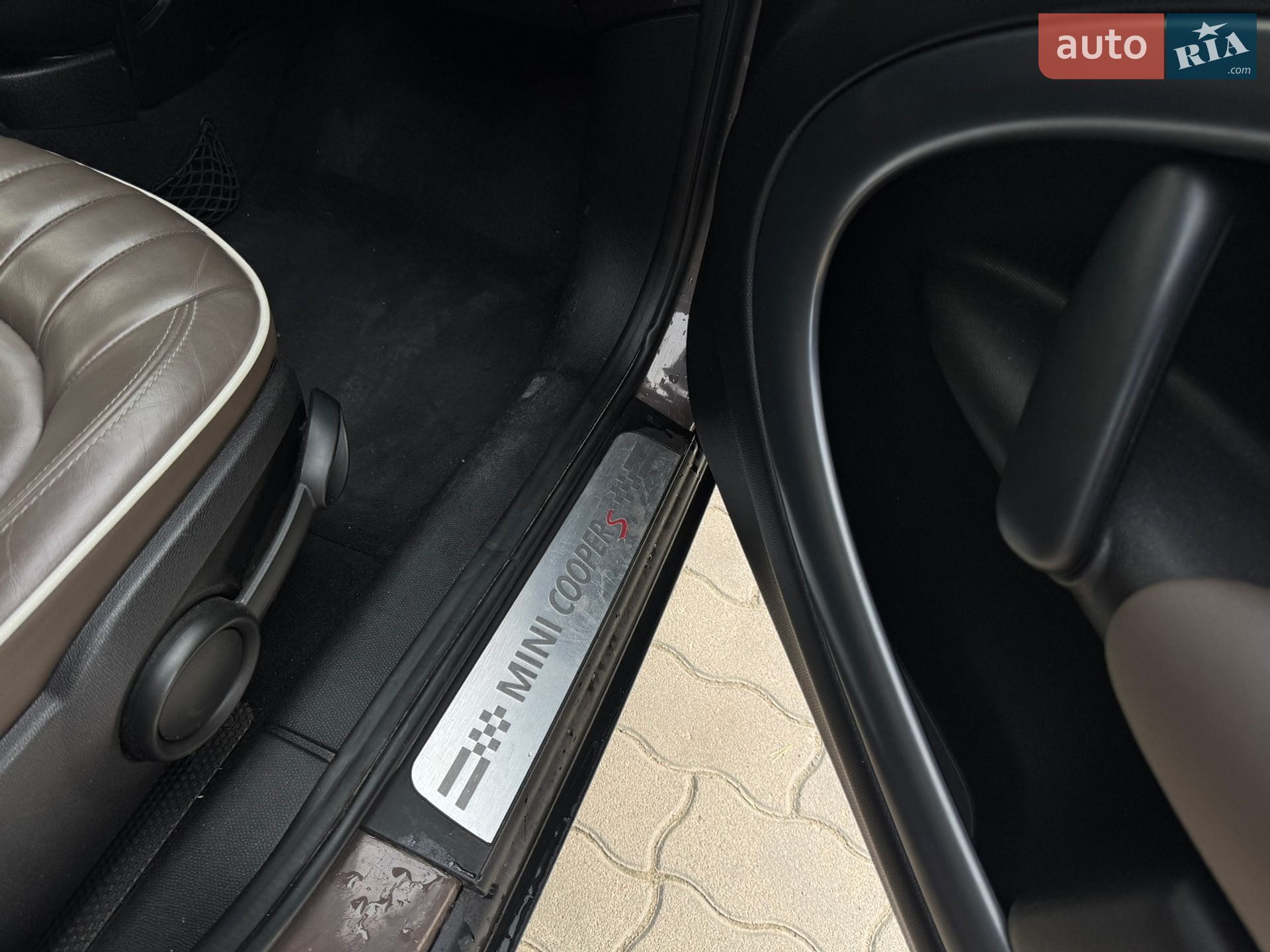 MINI Countryman 2010 VIN WMWZC5C59BWH99392 фото оголошення 38 з 38