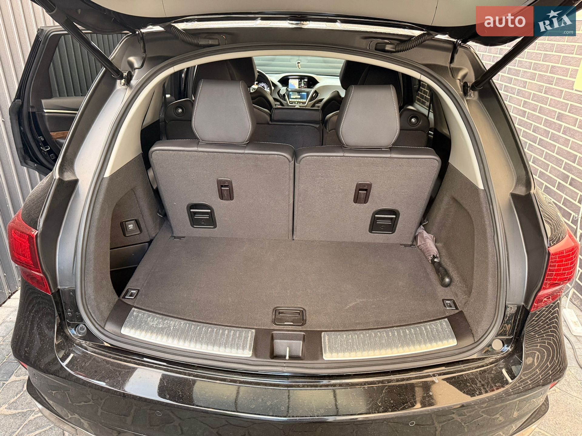 Acura MDX 2018 VIN 5J8YD7H54KL000053 фото оголошення 117 з 155