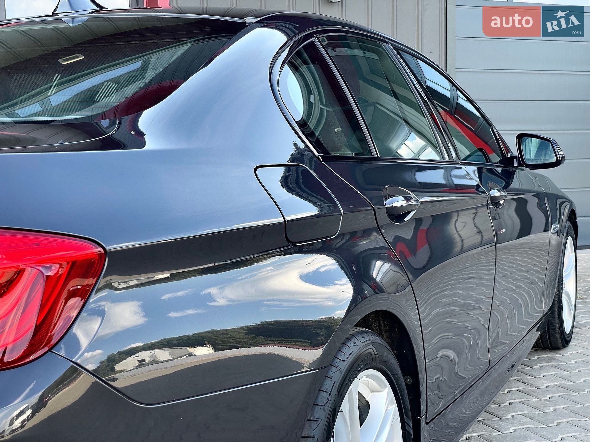 BMW 5 Series 2014 VIN WBA5A5C55ED503026 фото оголошення 76 з 167