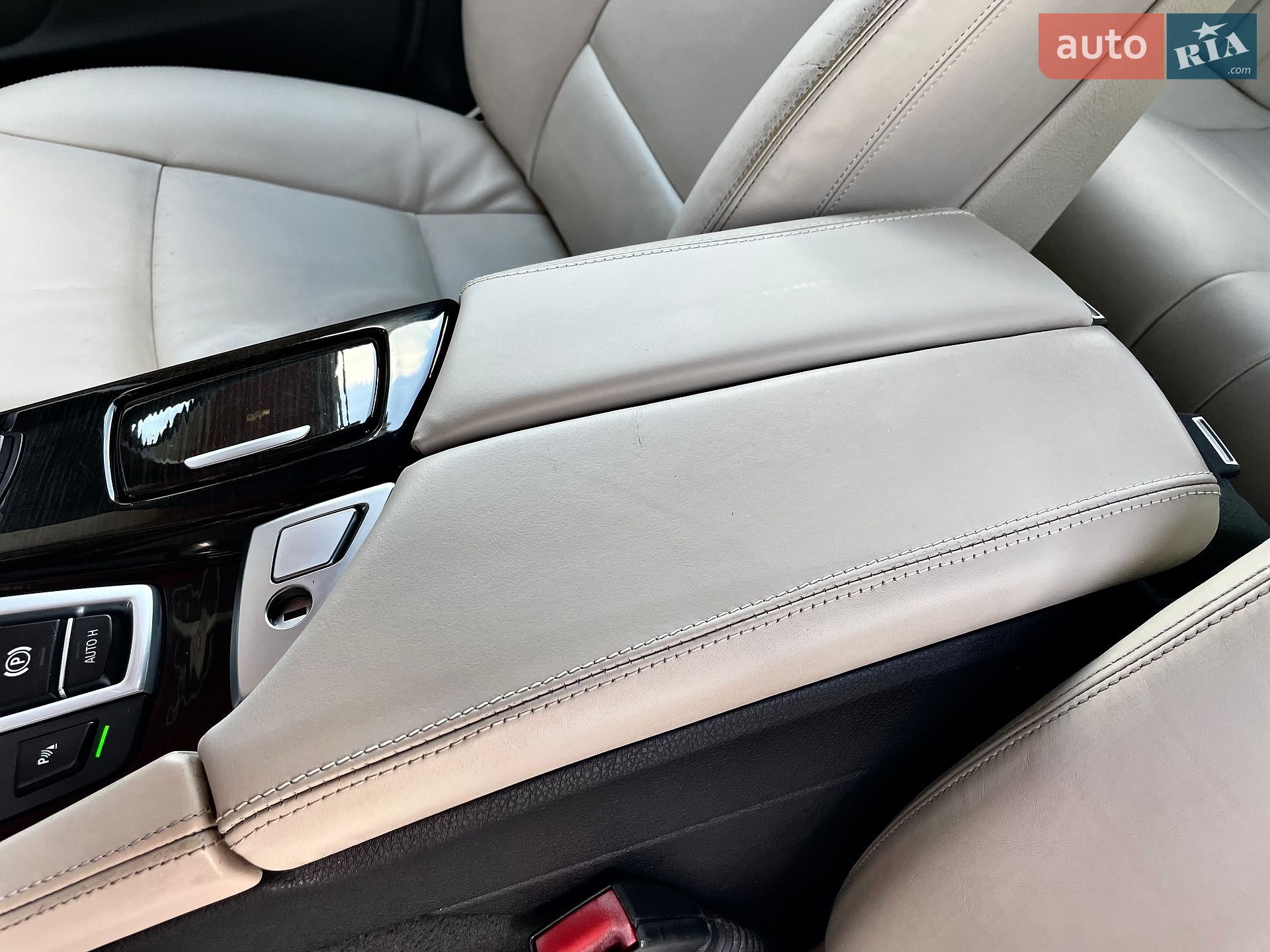 BMW 5 Series 2014 VIN WBA5A5C55ED503026 фото оголошення 103 з 167
