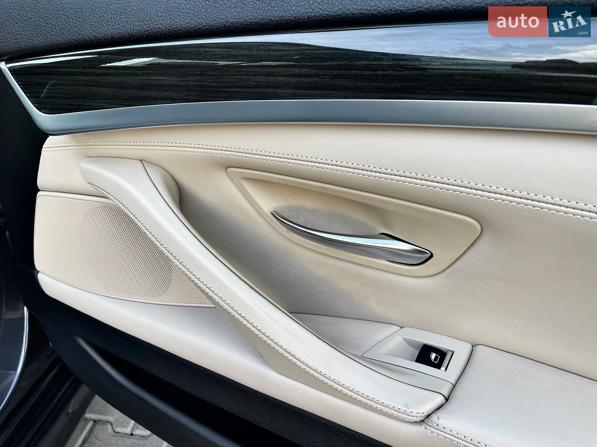 BMW 5 Series 2014 VIN WBA5A5C55ED503026 фото оголошення 111 з 167