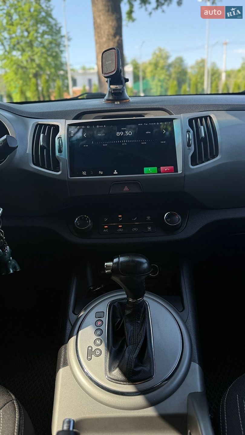 Kia Sportage 2015 VIN U5YPB81ABFL746915 фото оголошення 10 з 16