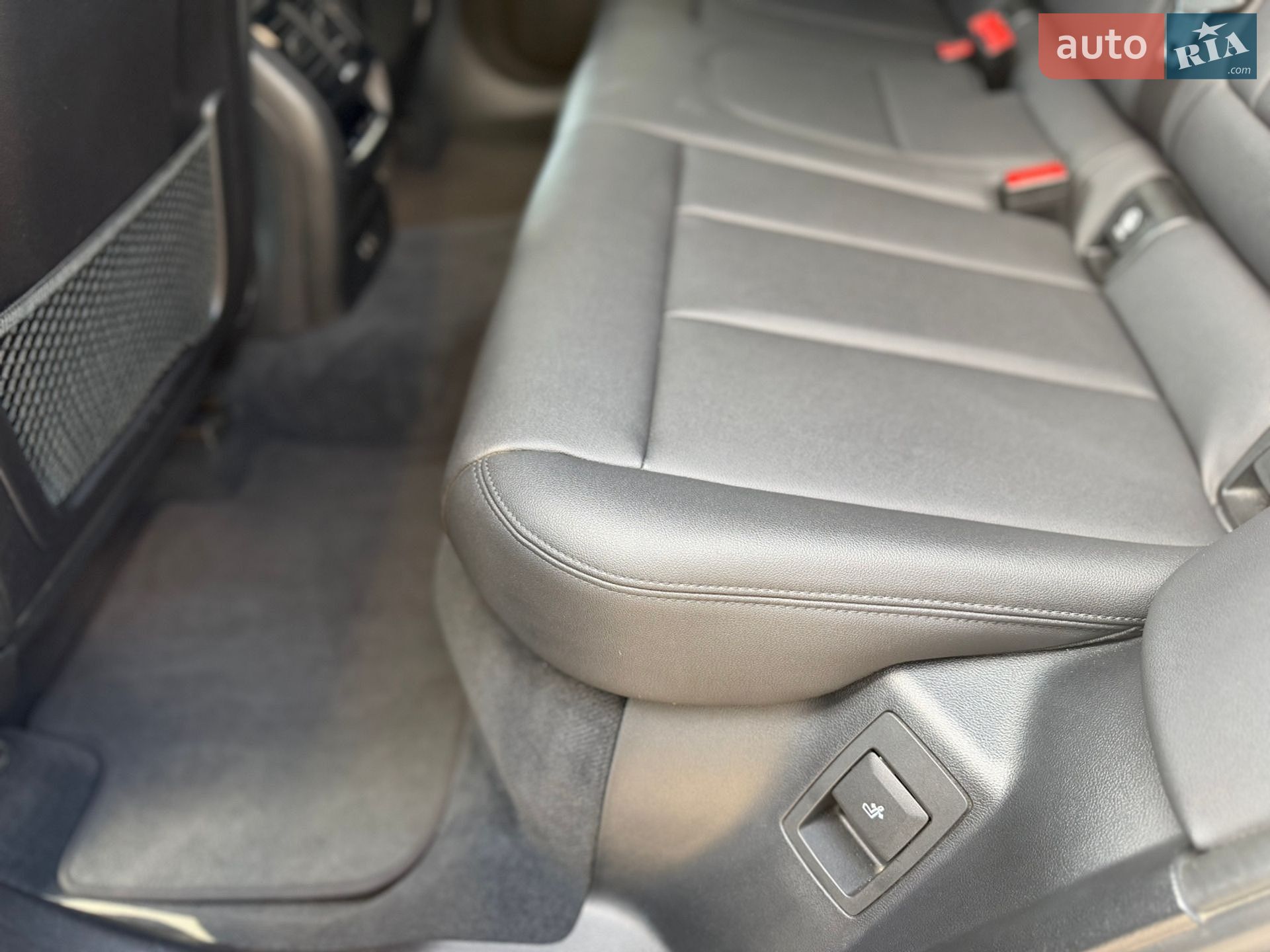 BMW X3 2020 VIN 5UXTY5C01M9F11055 фото оголошення 16 з 19